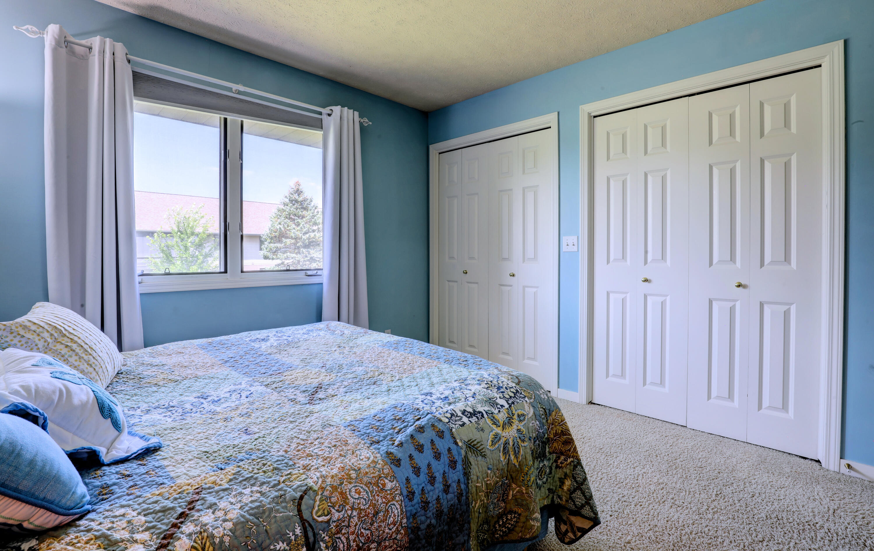 265 Interlaken Court Zeeland MI 49464