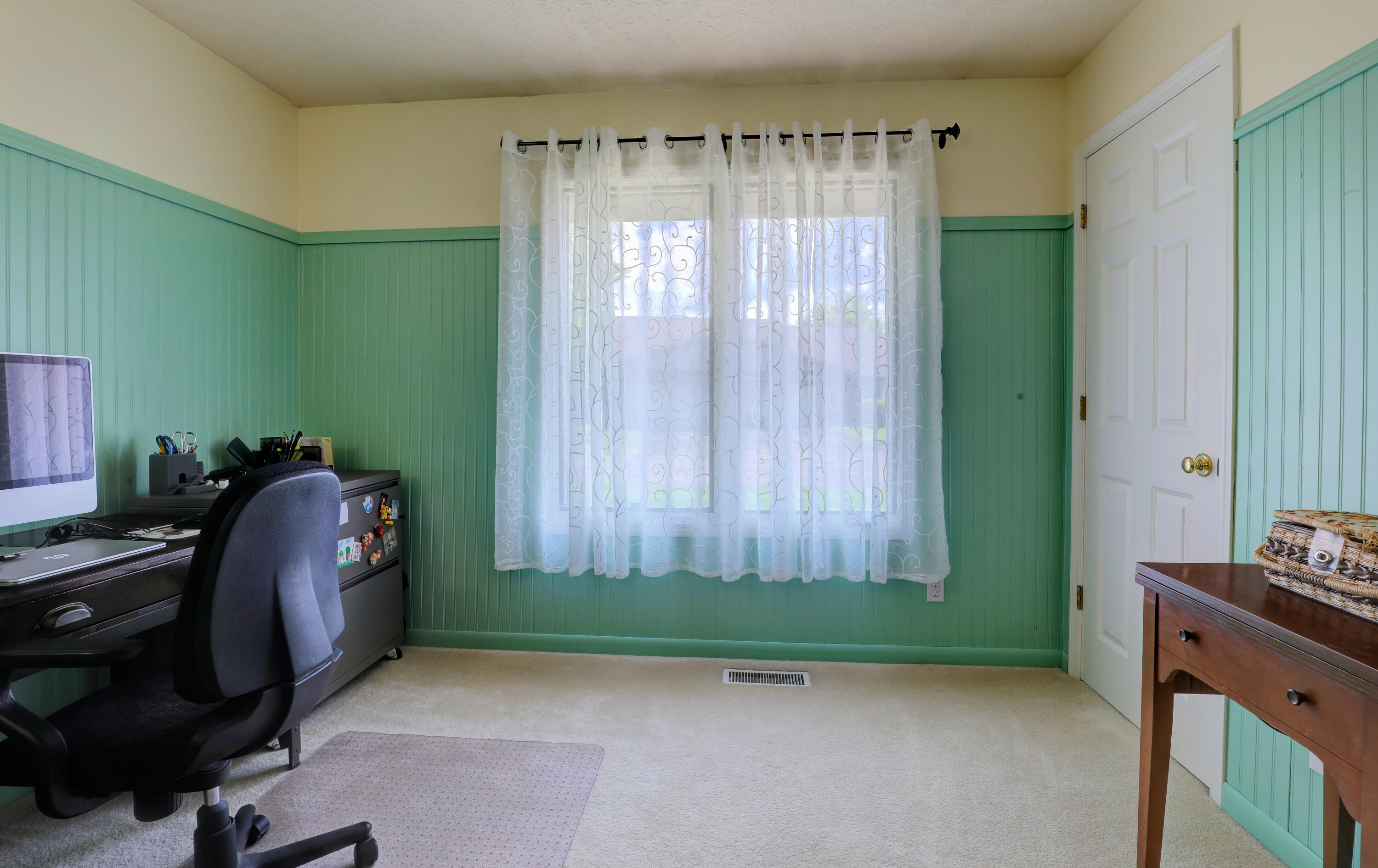 265 Interlaken Court Zeeland MI 49464