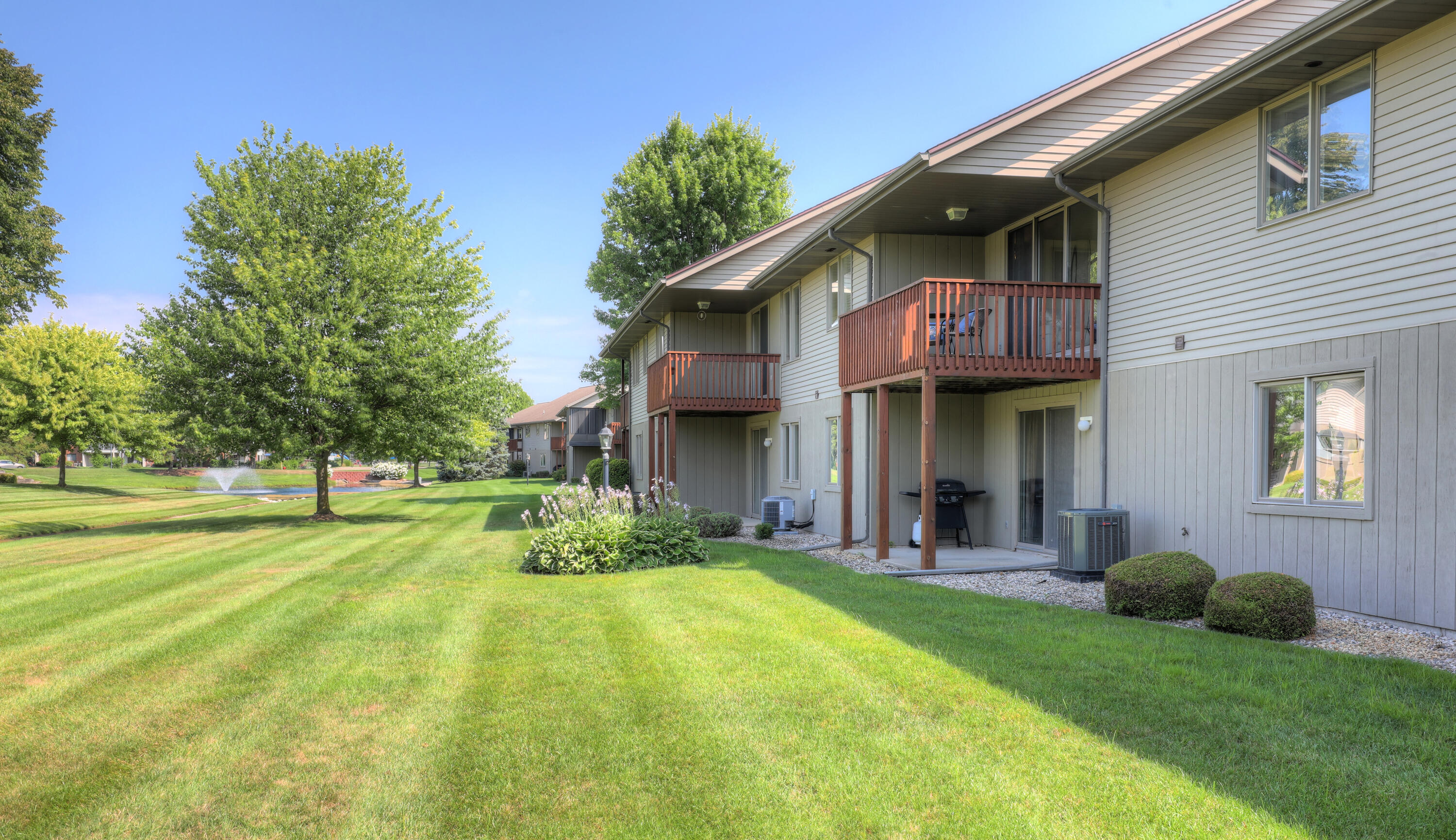 265 Interlaken Court Zeeland MI 49464