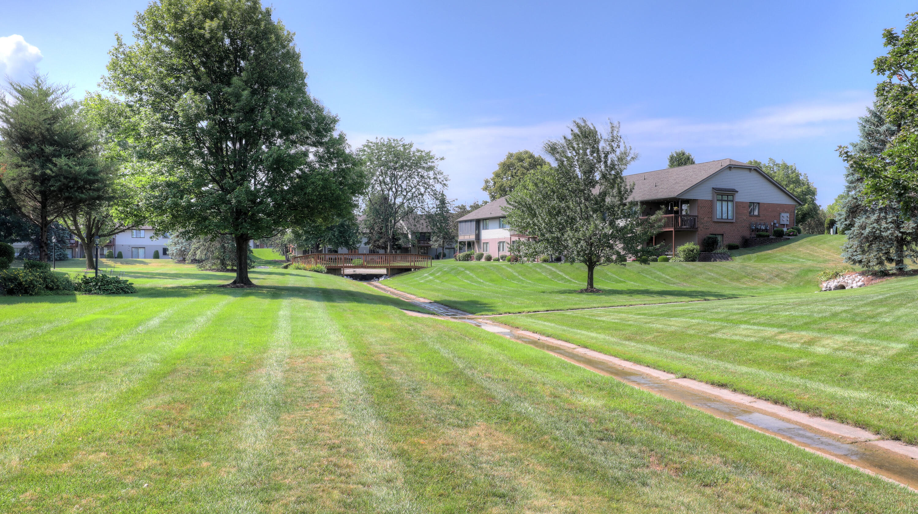 265 Interlaken Court Zeeland MI 49464