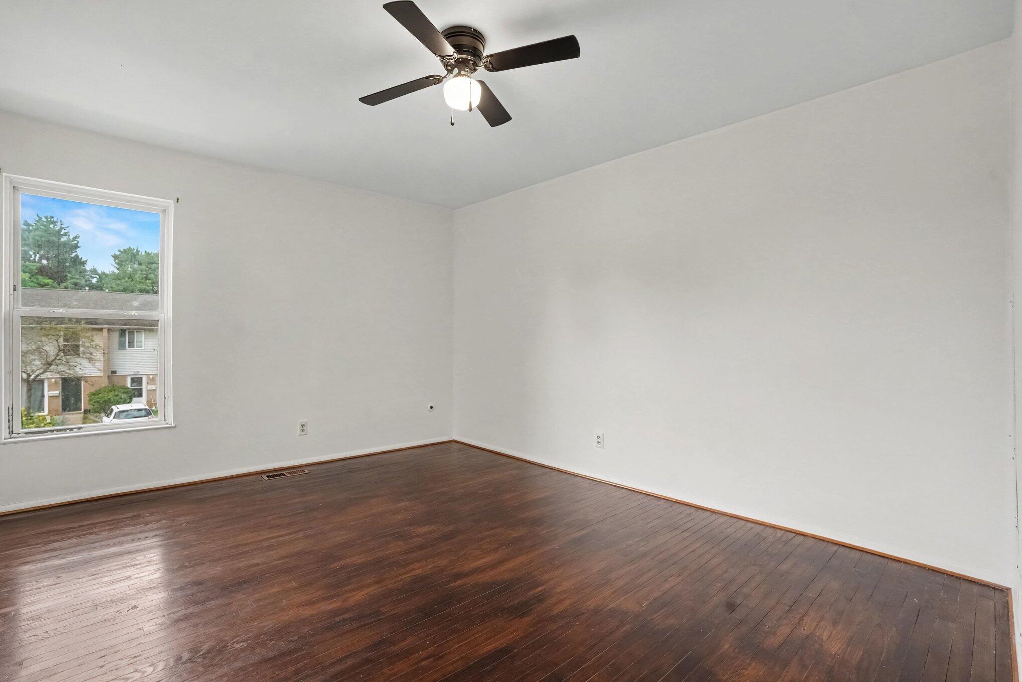 3433 Kenbrooke Court Kalamazoo MI 49006