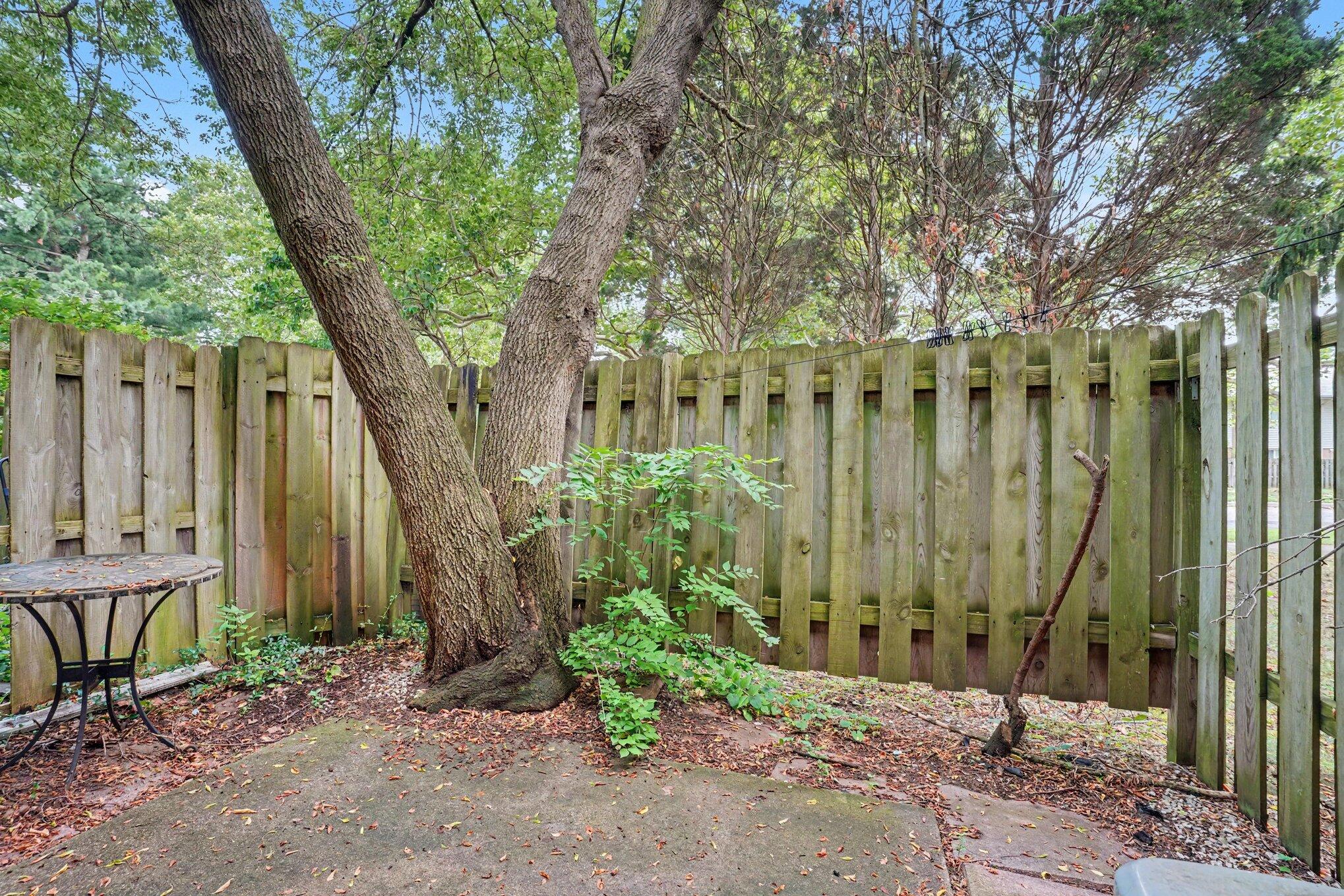 3433 Kenbrooke Court Kalamazoo MI 49006