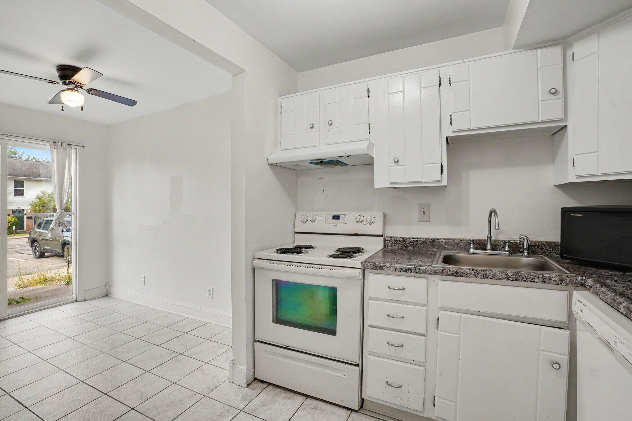 3433 Kenbrooke Court Kalamazoo MI 49006