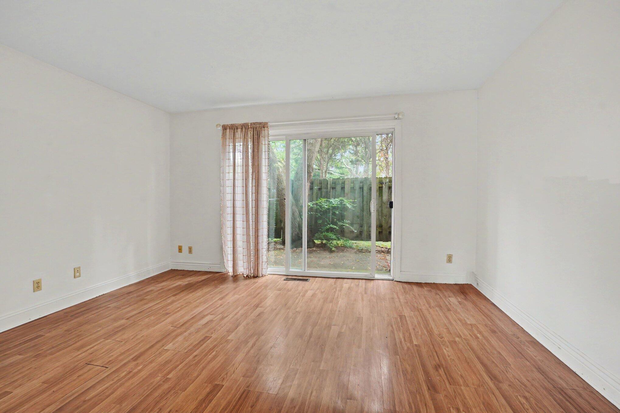 3433 Kenbrooke Court Kalamazoo MI 49006