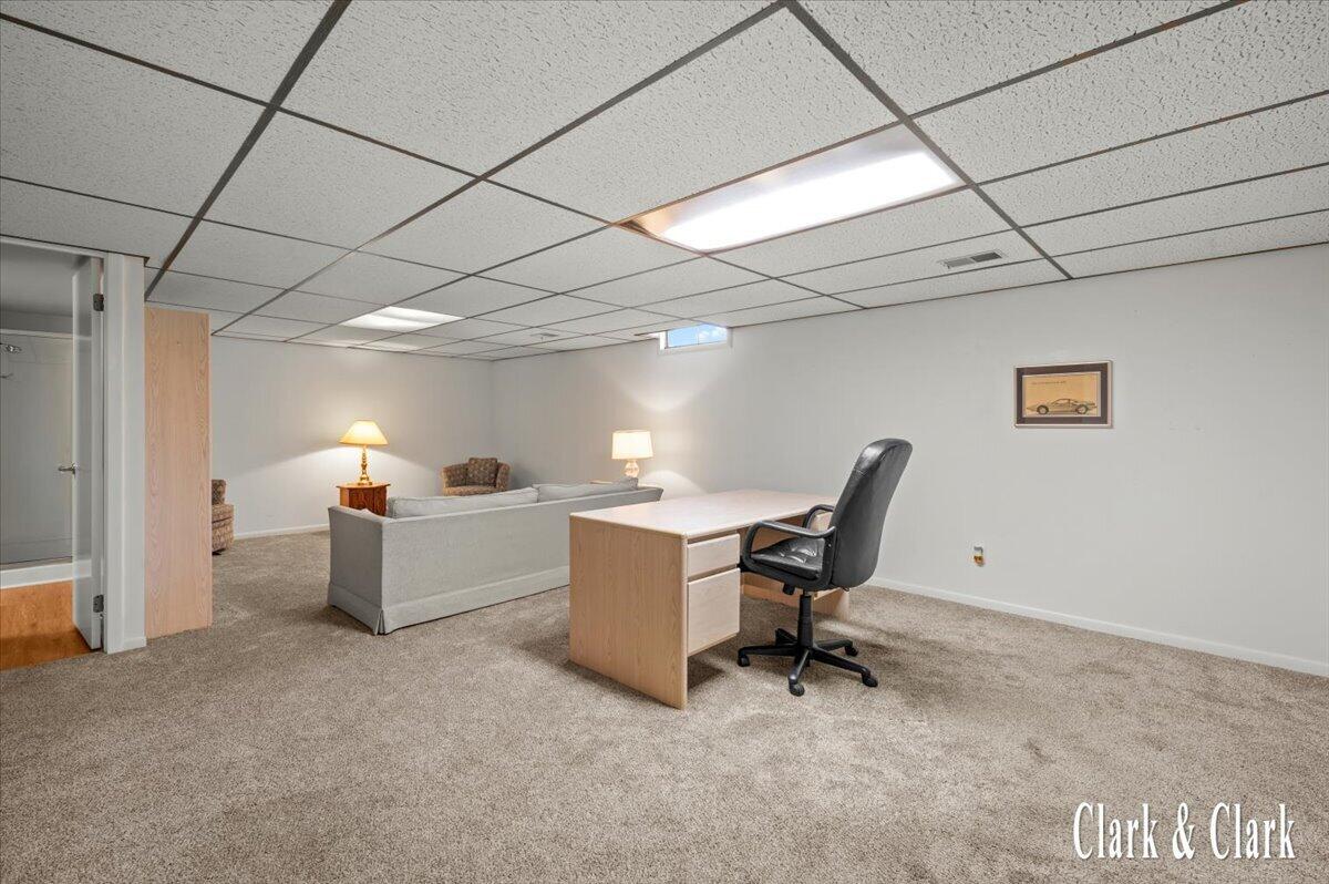 5777 Leisure S Drive SE Grand Rapids MI 49548