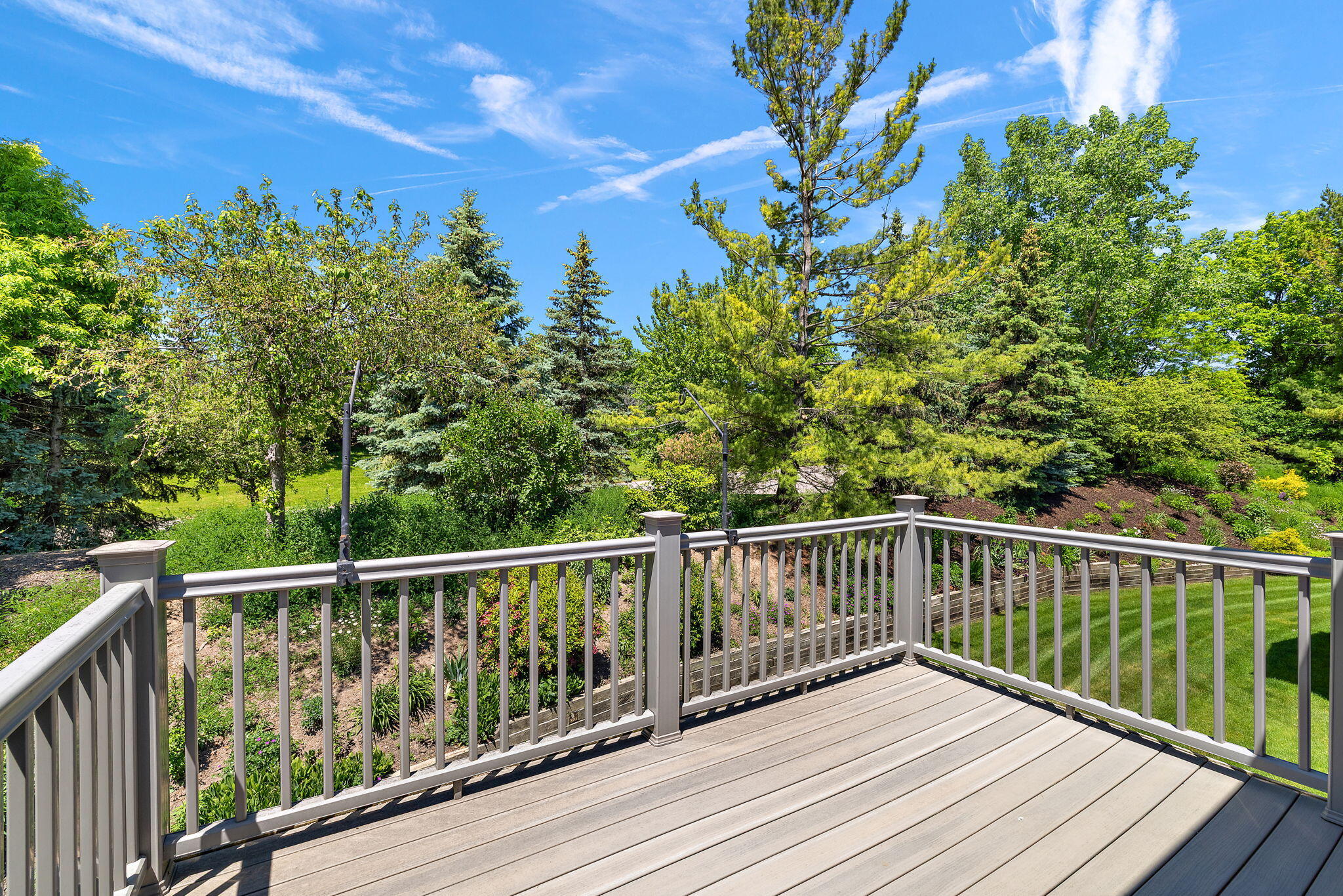 1925 Hidden Oak Court SE Grand Rapids MI 49546