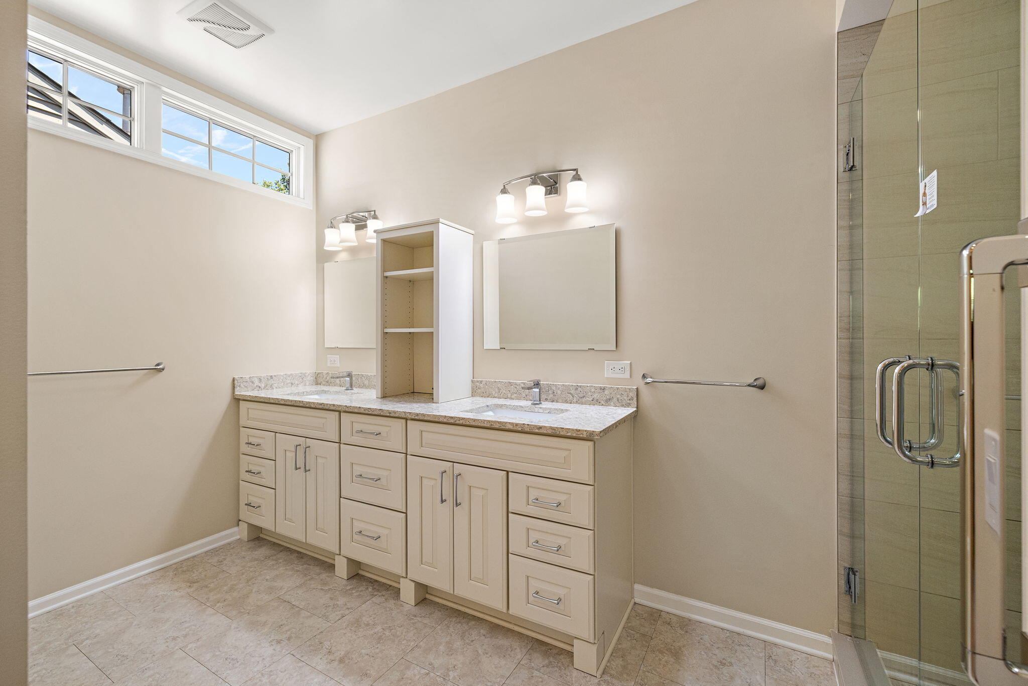 1925 Hidden Oak Court SE Grand Rapids MI 49546