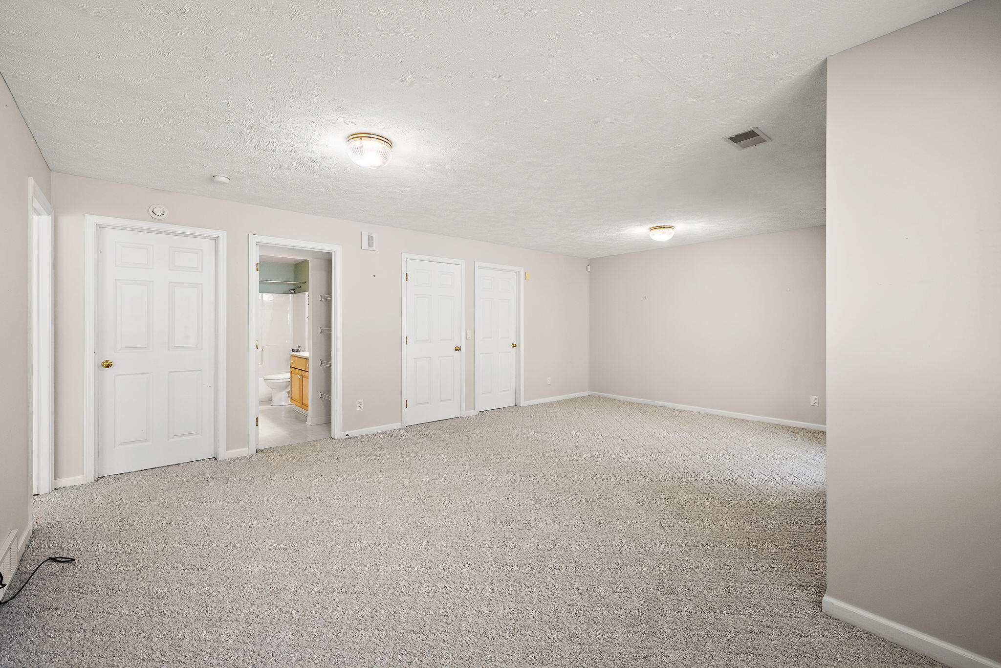 1925 Hidden Oak Court SE Grand Rapids MI 49546