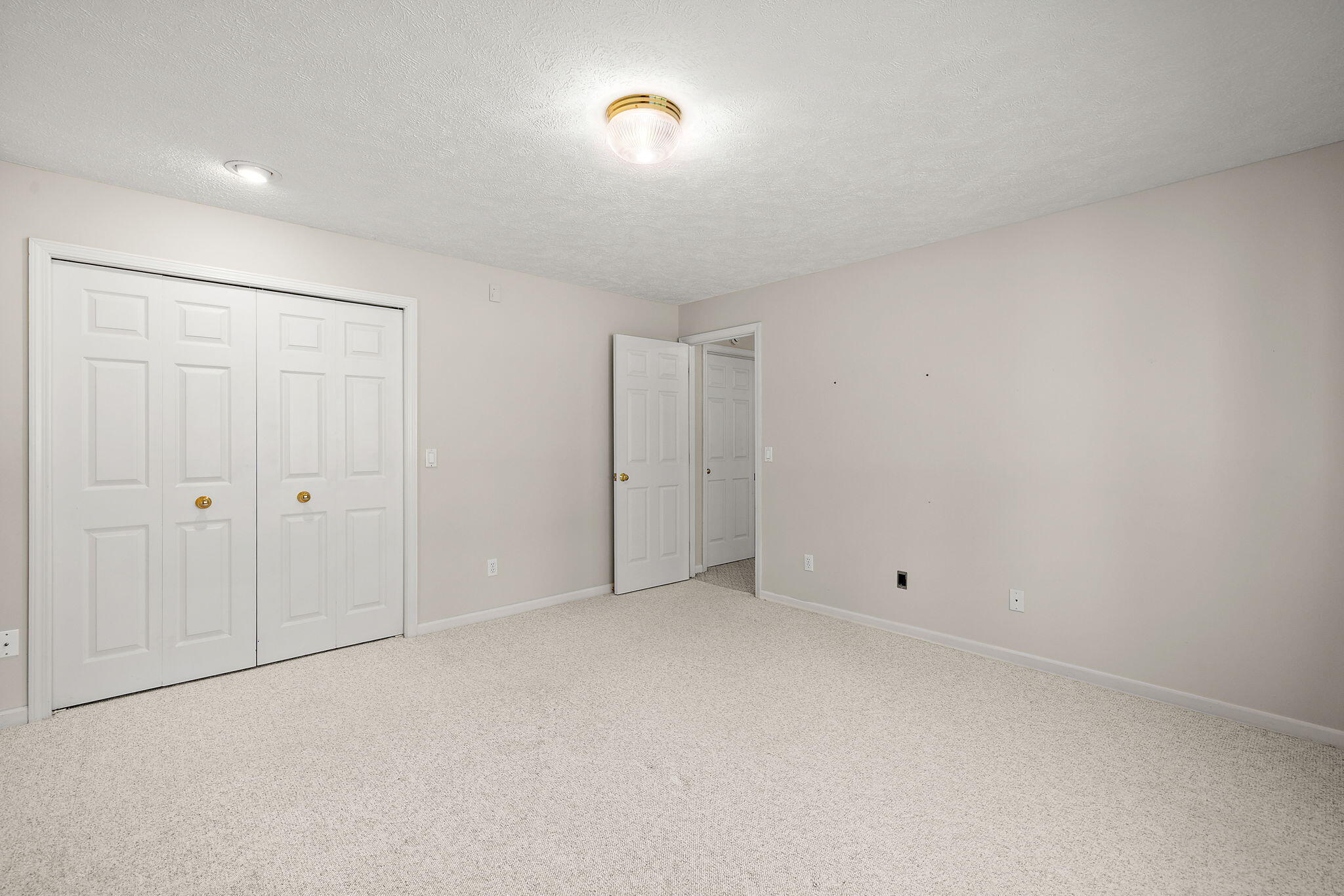 1925 Hidden Oak Court SE Grand Rapids MI 49546