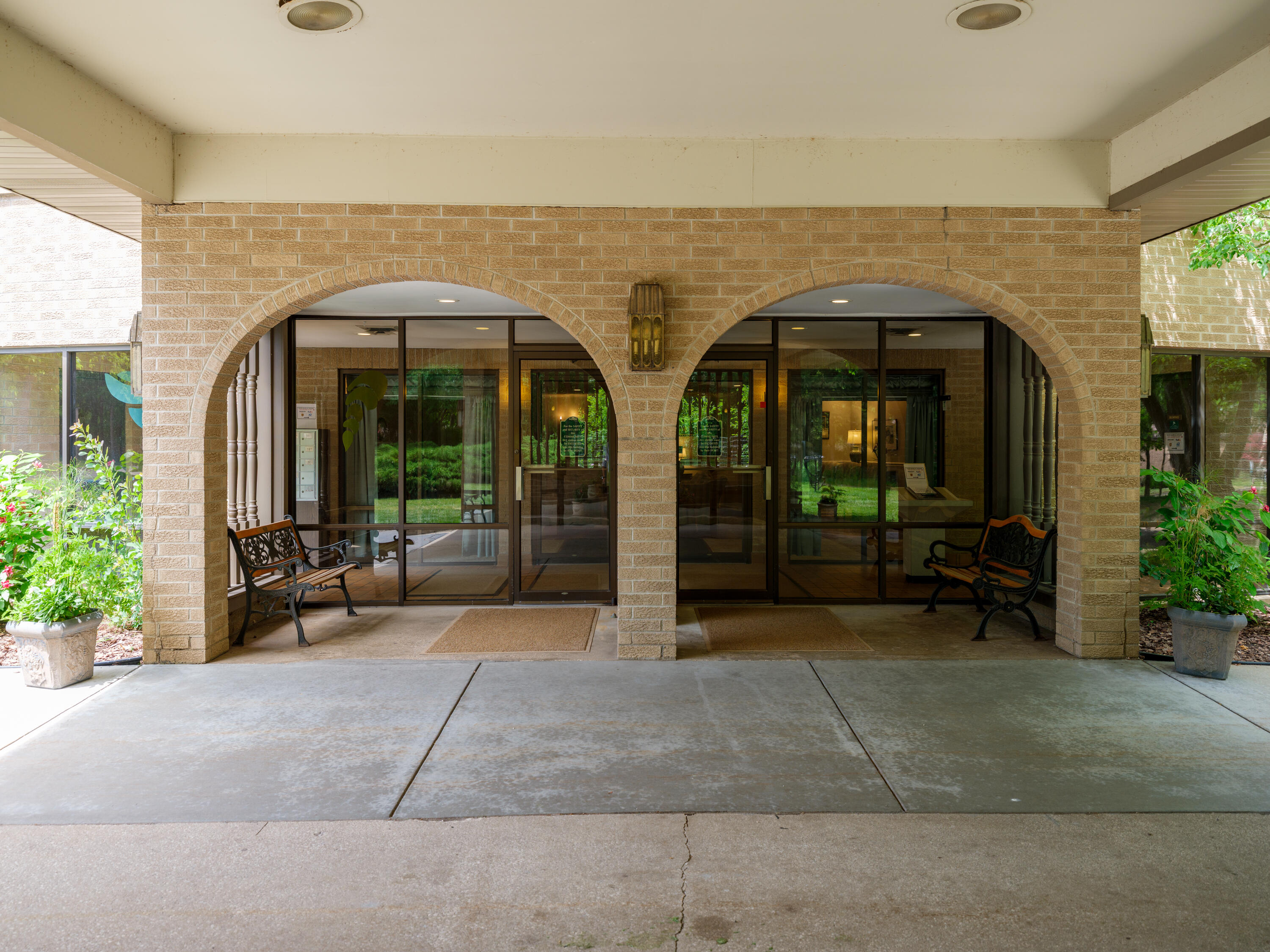 4040 Greenleaf Circle Kalamazoo MI 49008