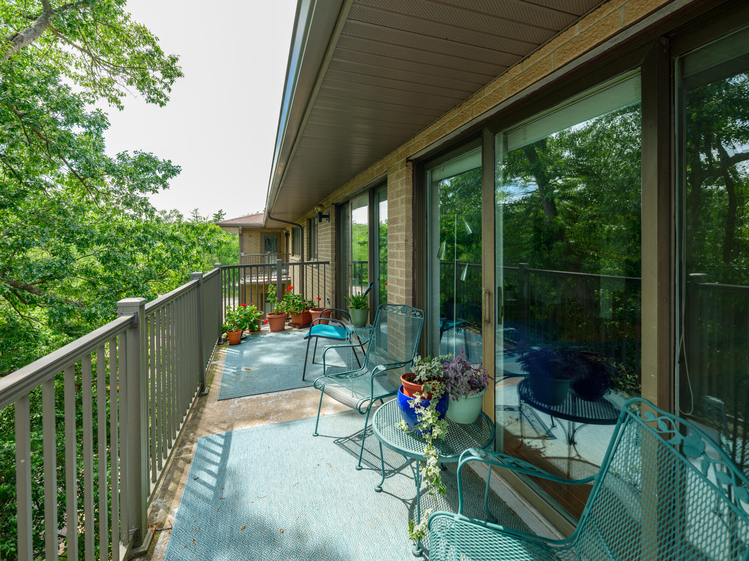 4040 Greenleaf Circle Kalamazoo MI 49008