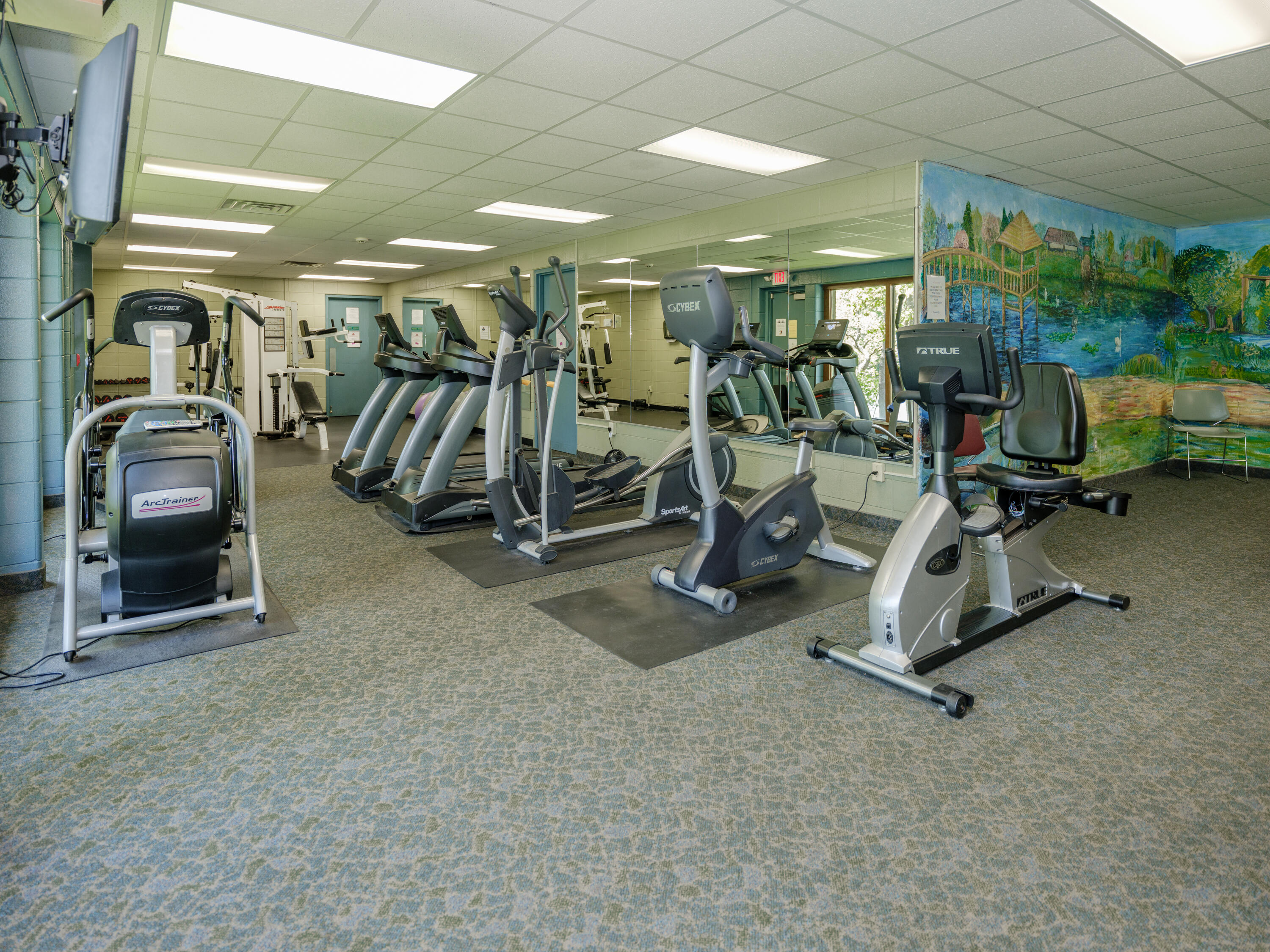 4040 Greenleaf Circle Kalamazoo MI 49008