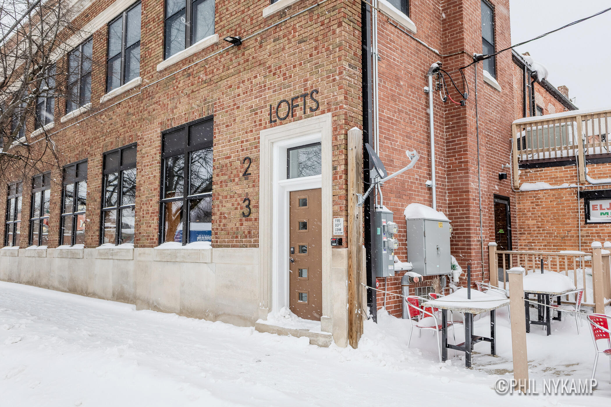 106 E Main Street Fennville MI 49408