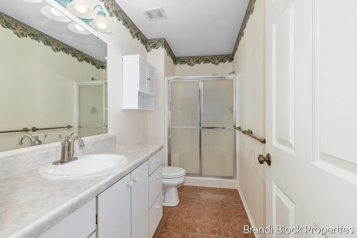 59 Pond Ridge Drive NE Grand Rapids MI 49546