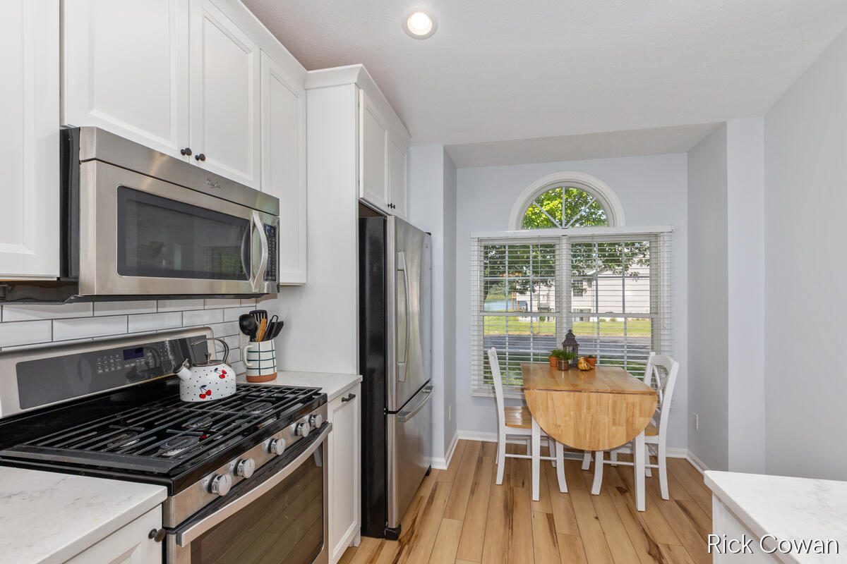 11286 Blue Heron Parkway Holland MI 49424