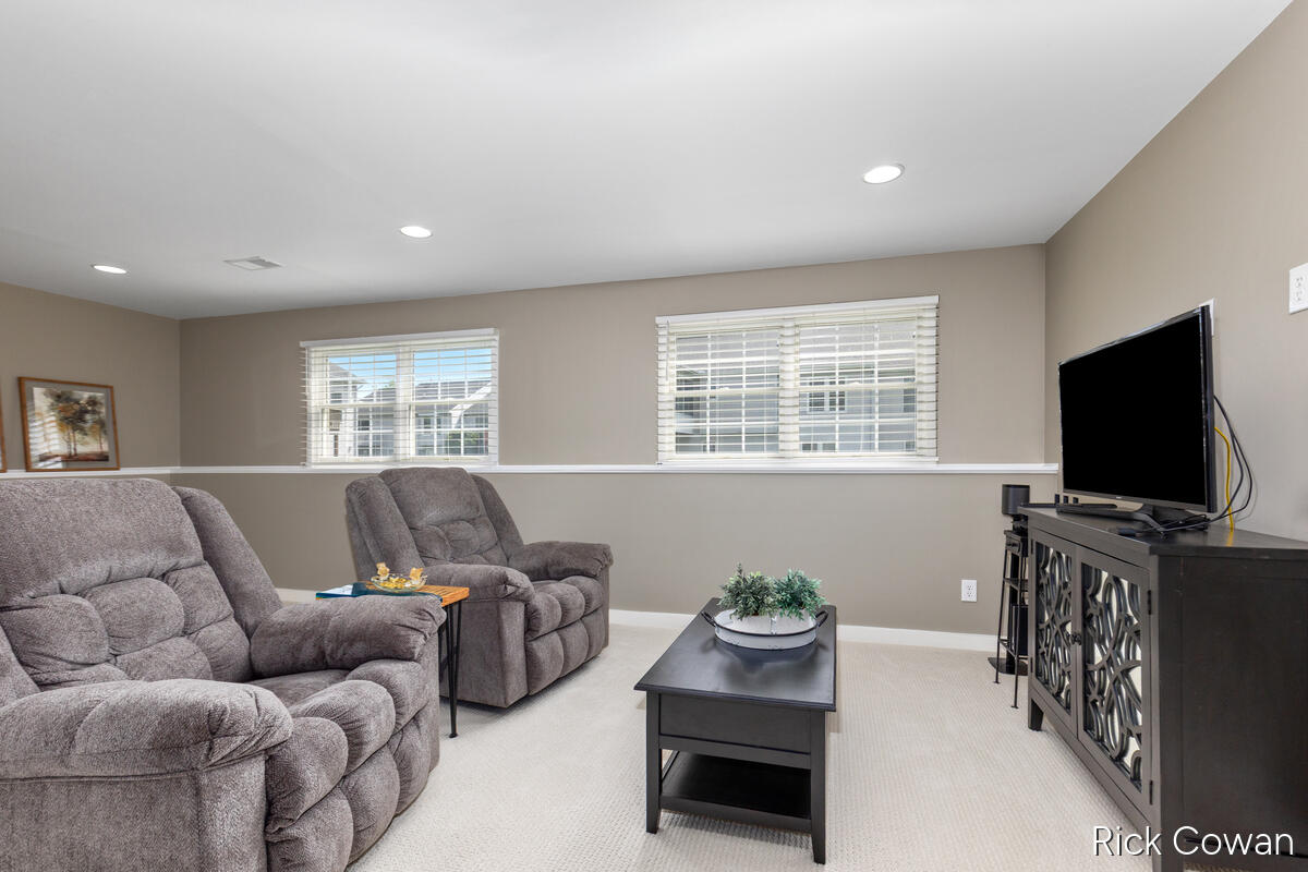 11286 Blue Heron Parkway Holland MI 49424