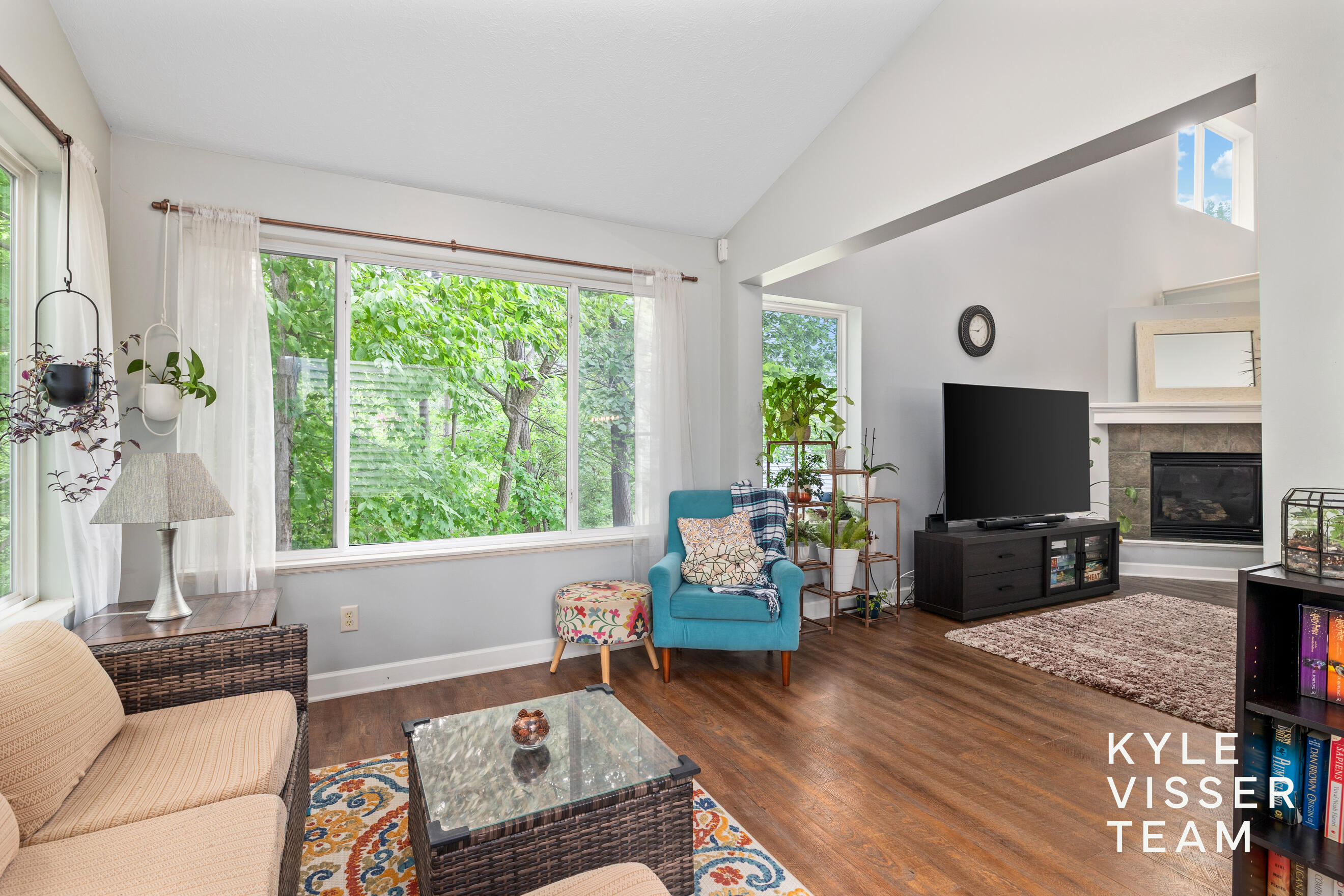 816 Pinnacle Run Drive SE Grand Rapids MI 49546