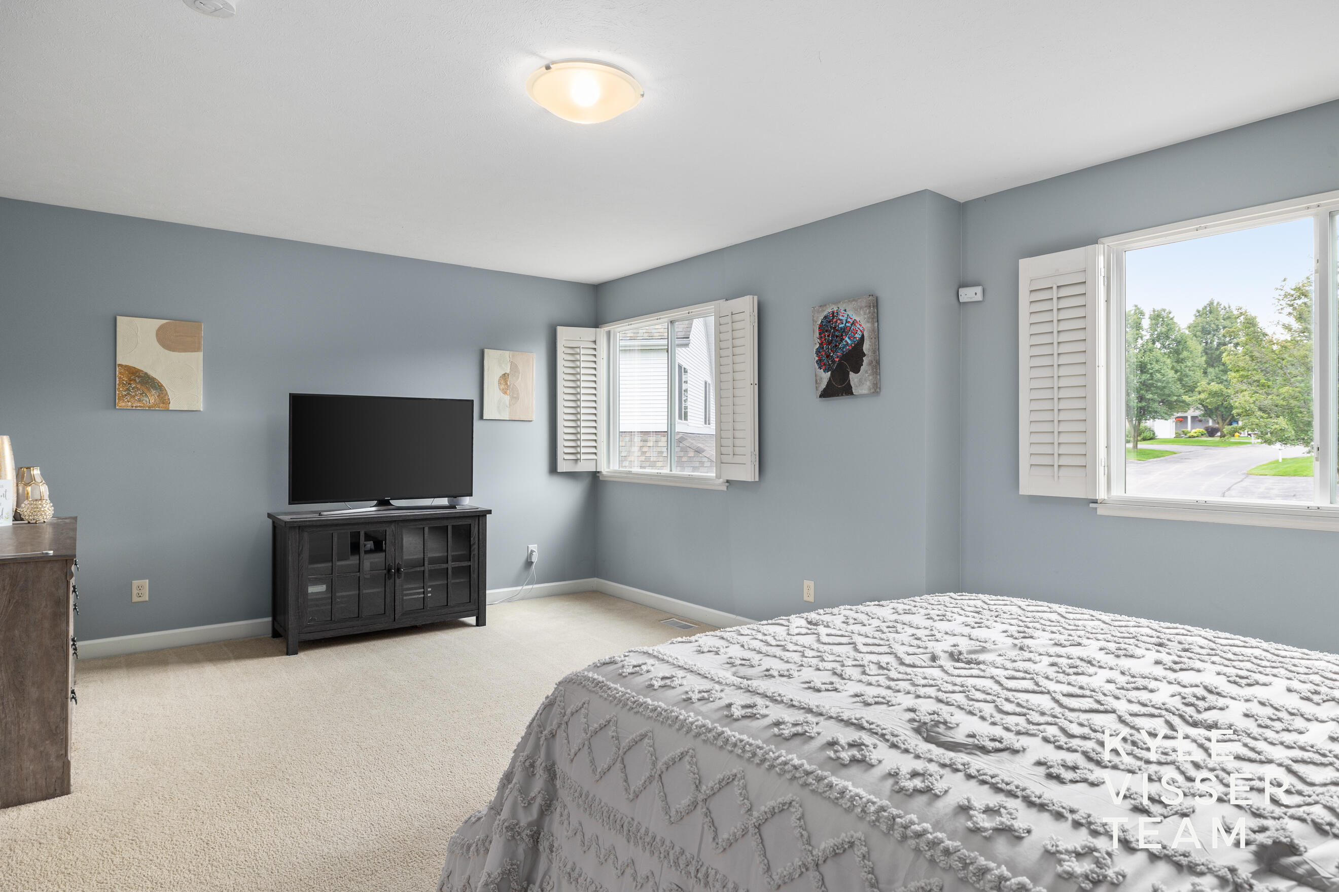 816 Pinnacle Run Drive SE Grand Rapids MI 49546