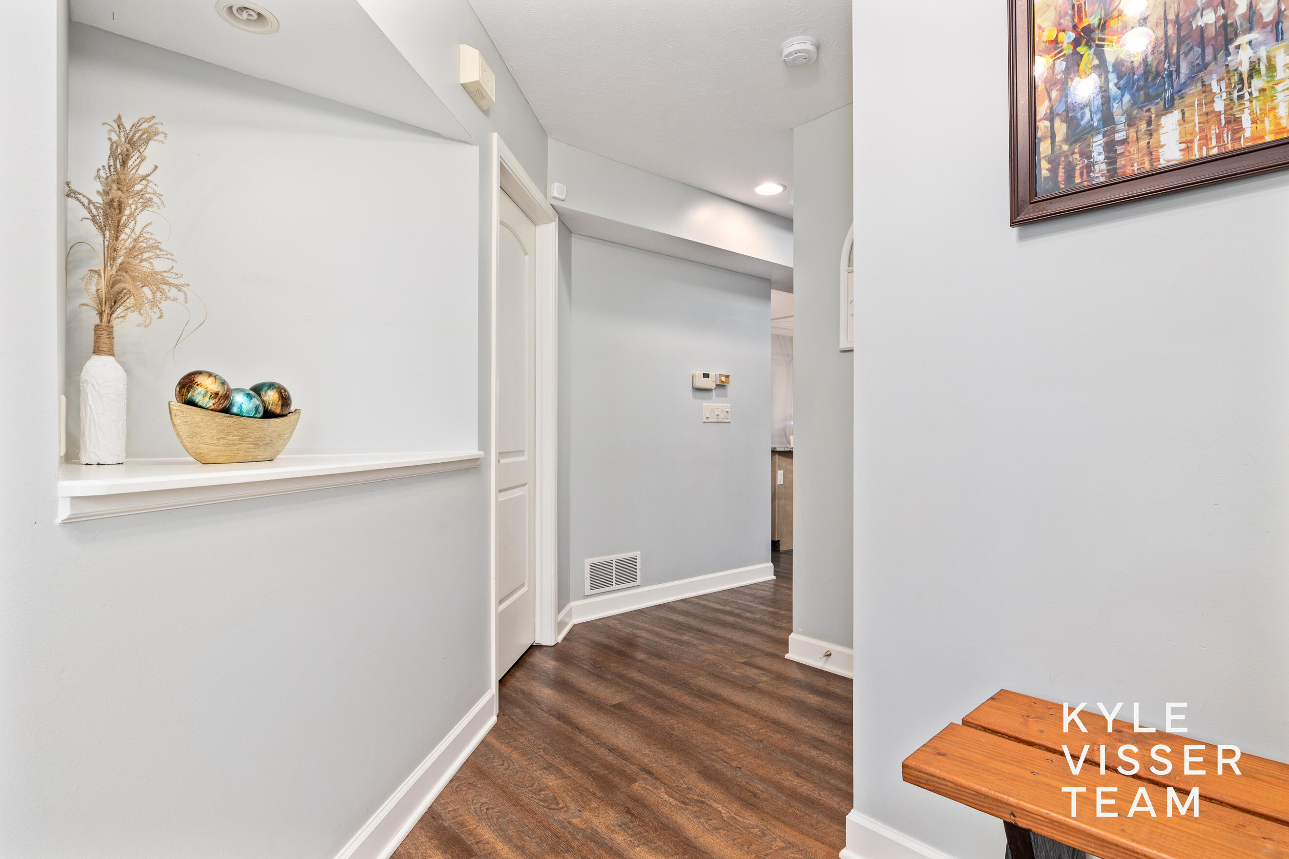 816 Pinnacle Run Drive SE Grand Rapids MI 49546