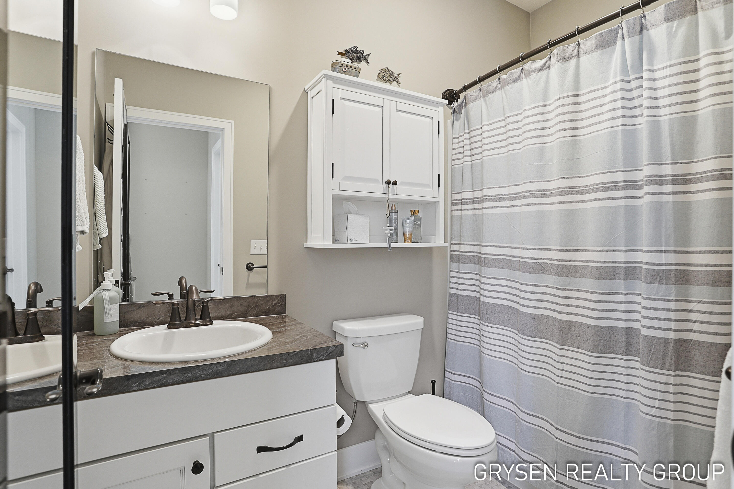 6960 E Cottage Lane Rockford MI 49341