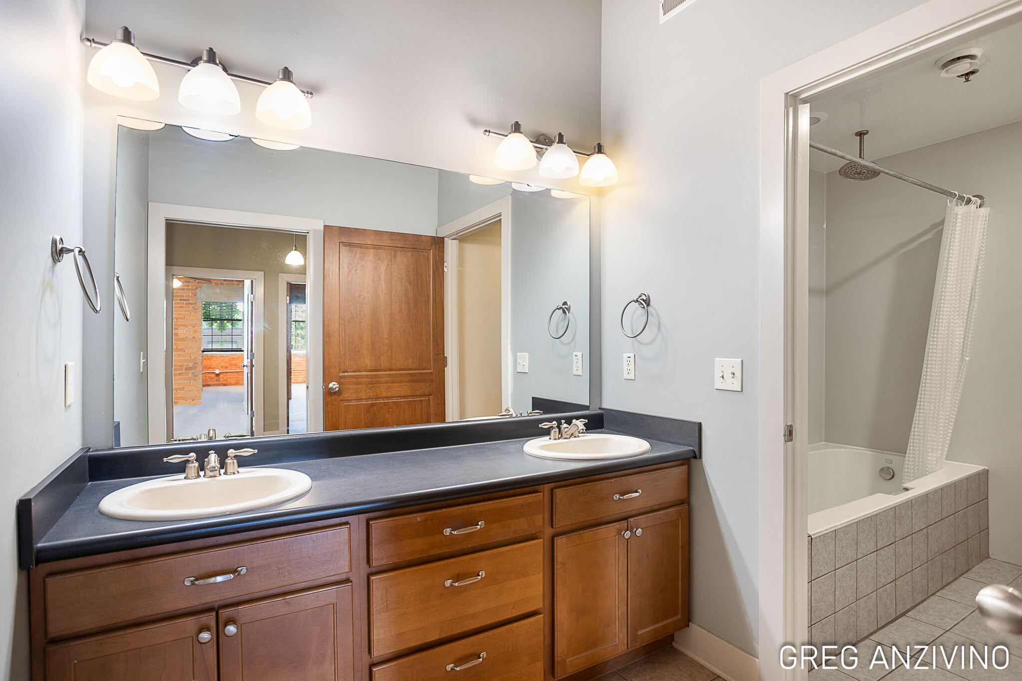 533 Columbia Avenue Holland MI 49423