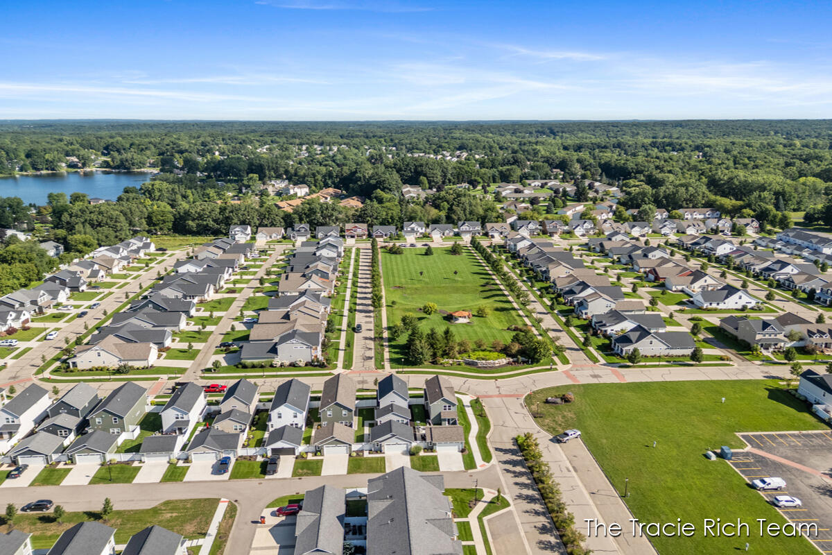 6670 Promenade Street NE Rockford MI 49341