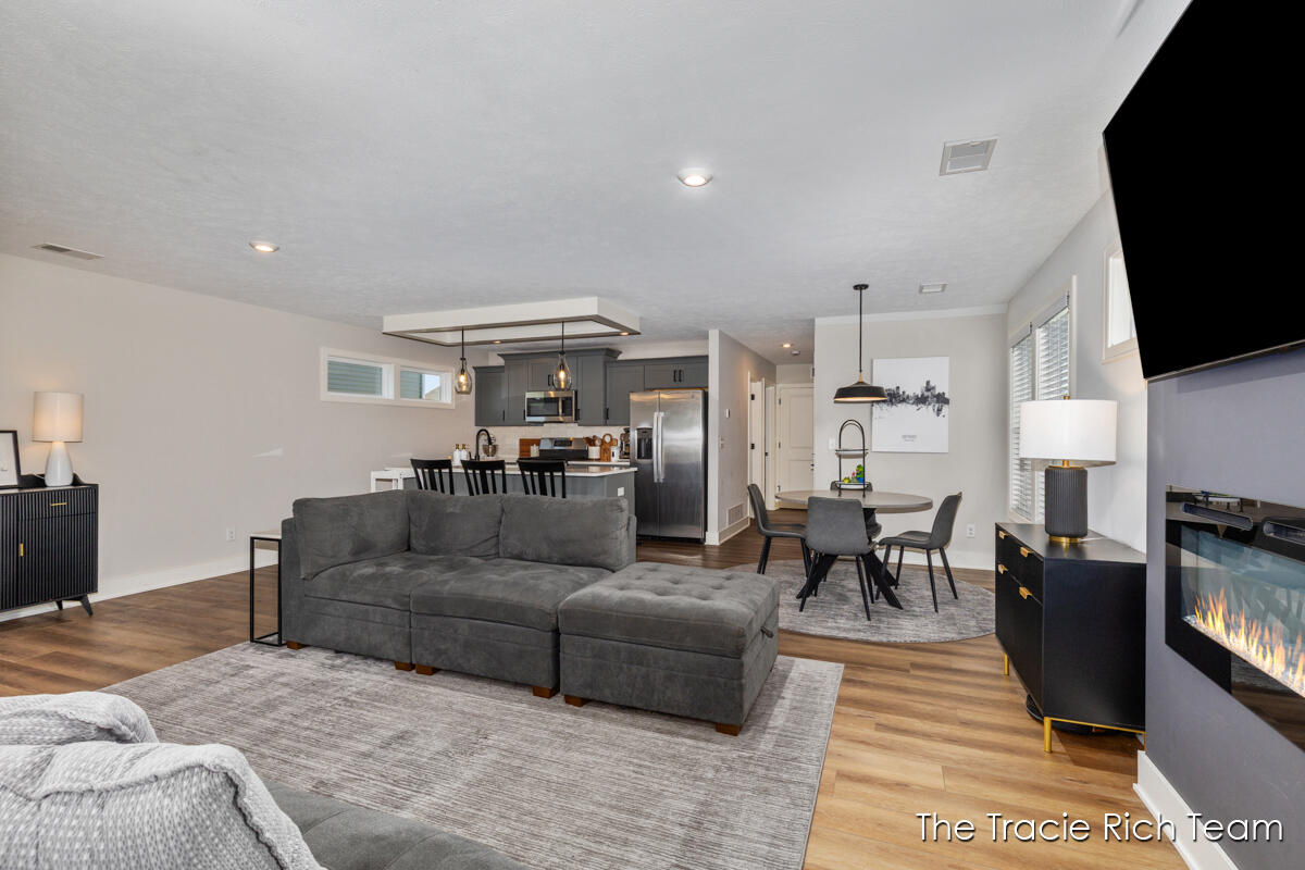 6670 Promenade Street NE Rockford MI 49341