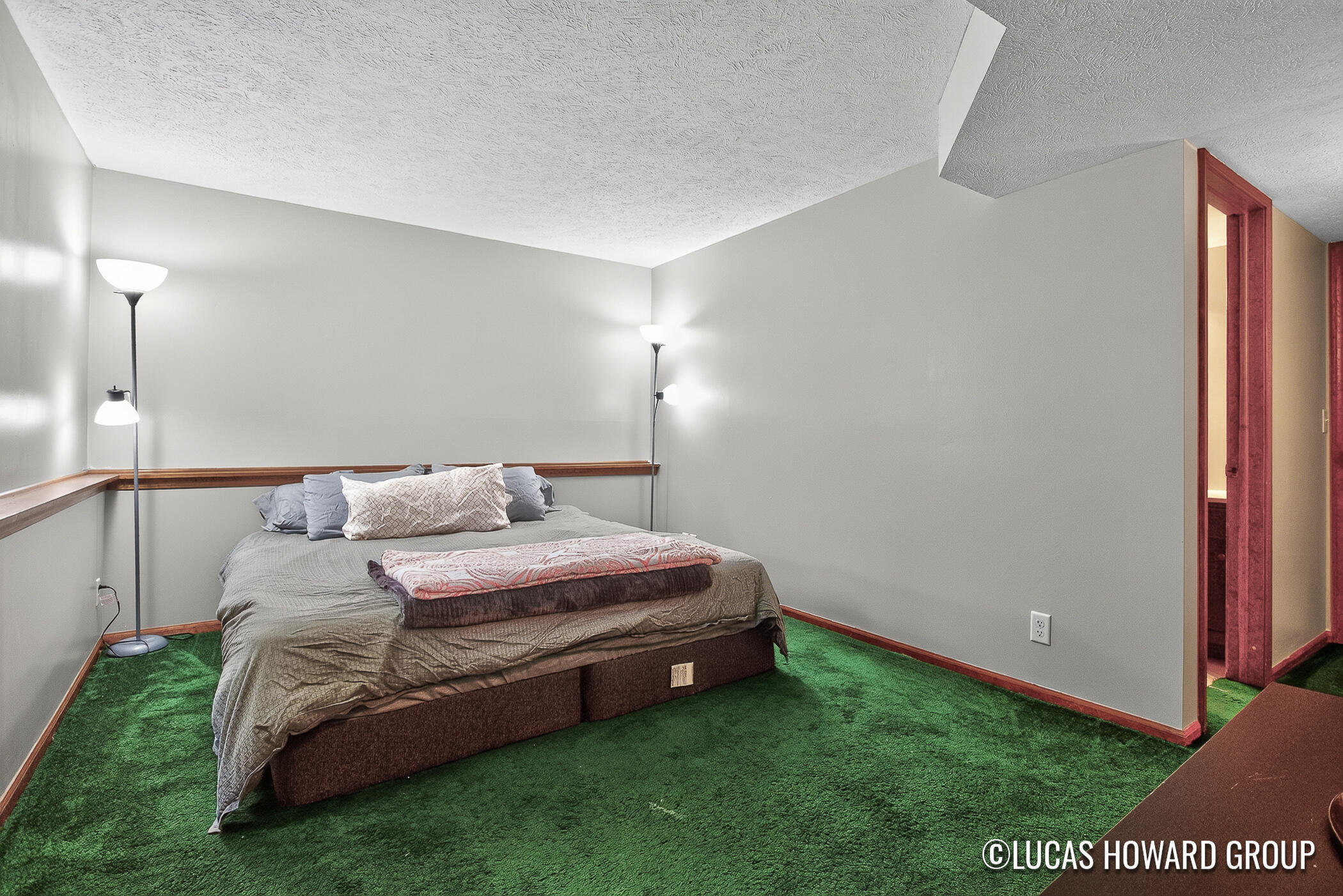3165 E Maple Villa Drive SE Grand Rapids MI 49508