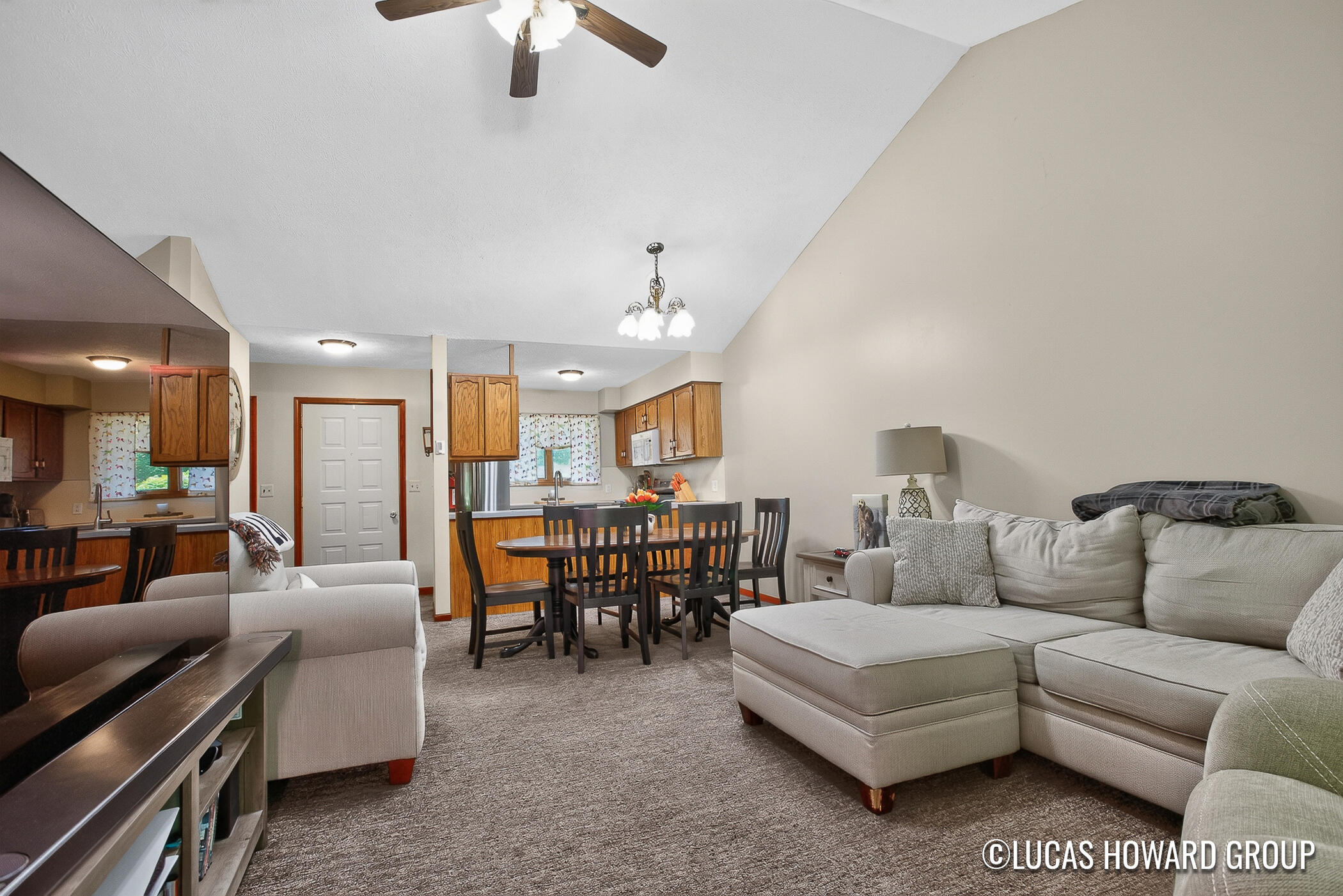 3165 E Maple Villa Drive SE Grand Rapids MI 49508