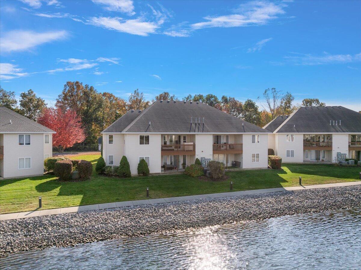 12249 S Crystal Waters Drive Holland MI 49424