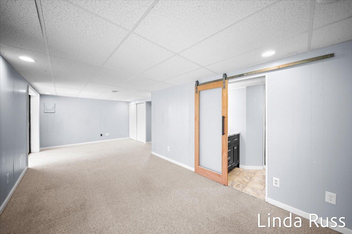 2440 E Collier Avenue SE Grand Rapids MI 49546