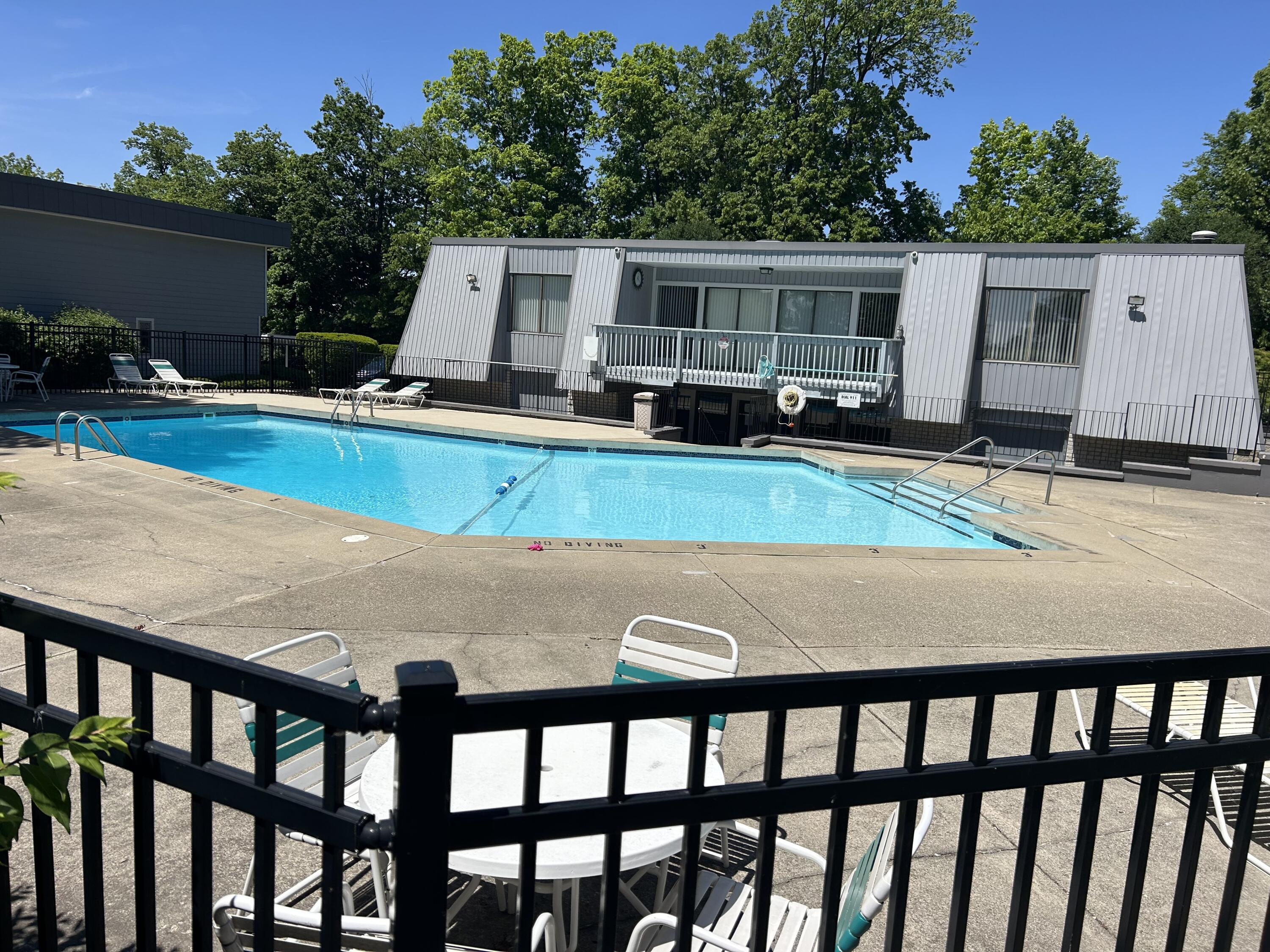 2440 E Collier Avenue SE Grand Rapids MI 49546
