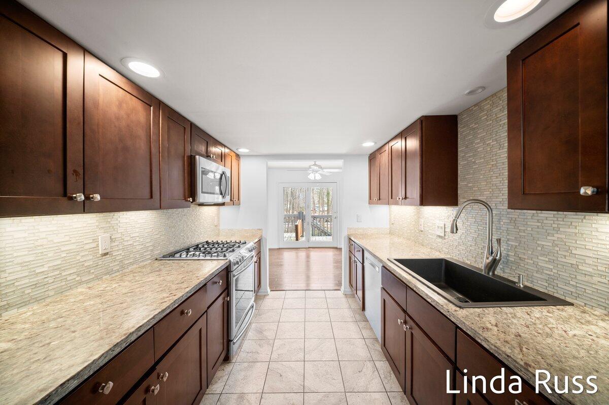2440 E Collier Avenue SE Grand Rapids MI 49546
