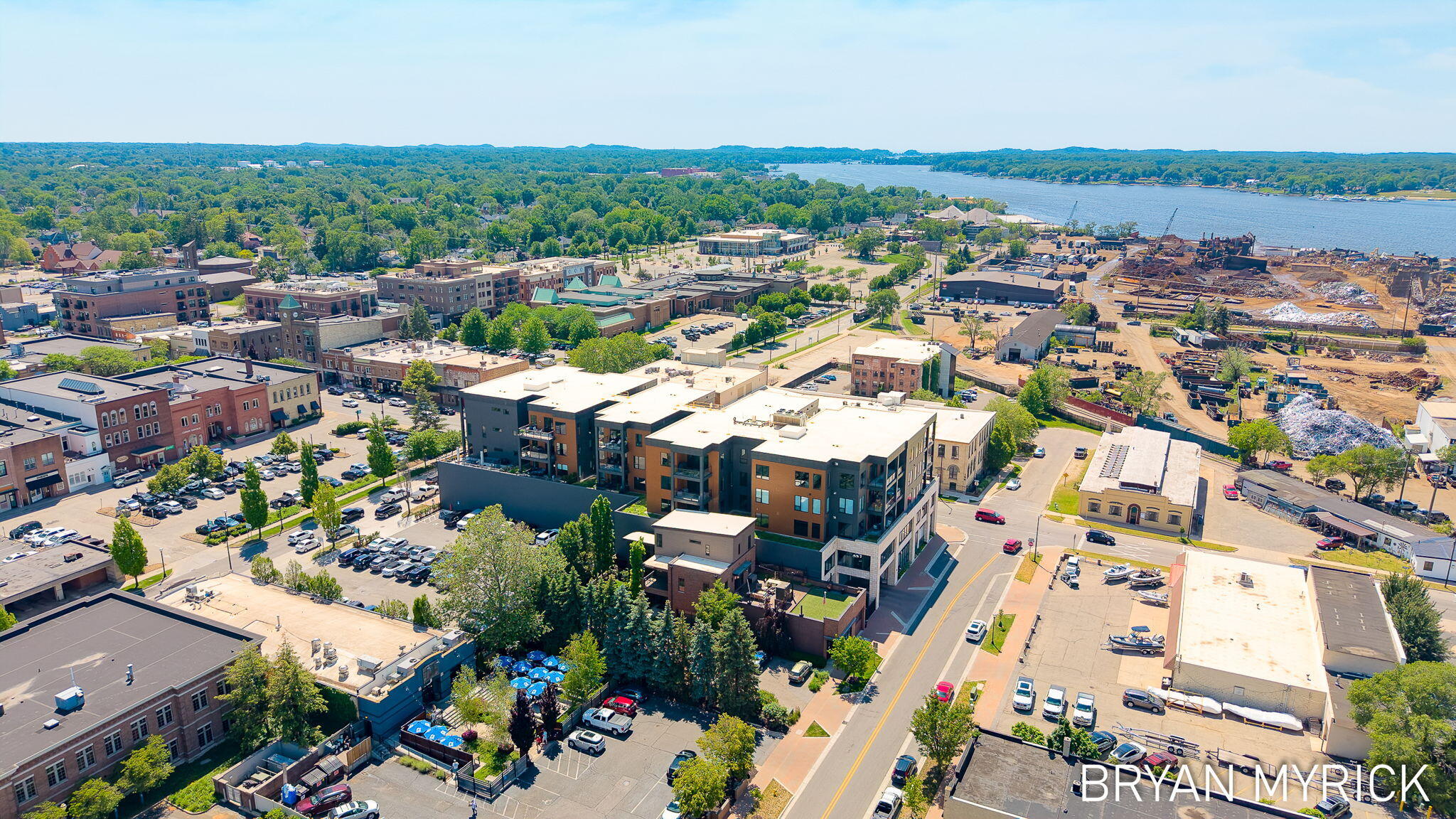 159 S River Avenue Holland MI 49423