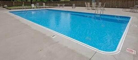 7365 North Shore Drive North South Haven MI 49090