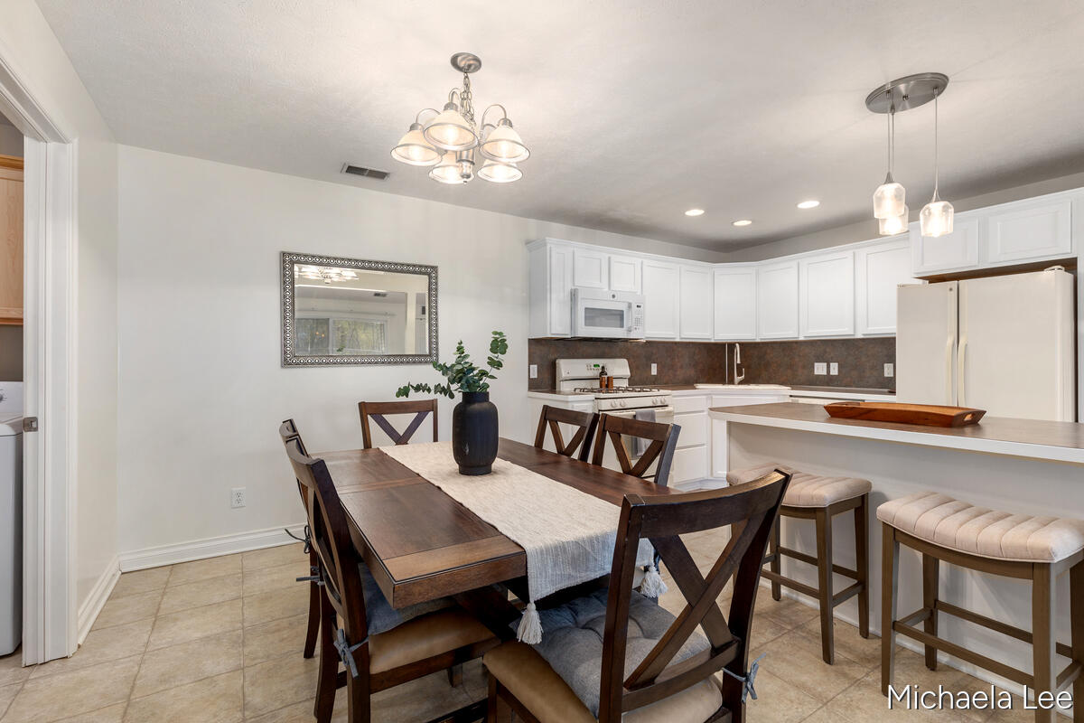 12265 S Crystal Waters Drive Holland MI 49424
