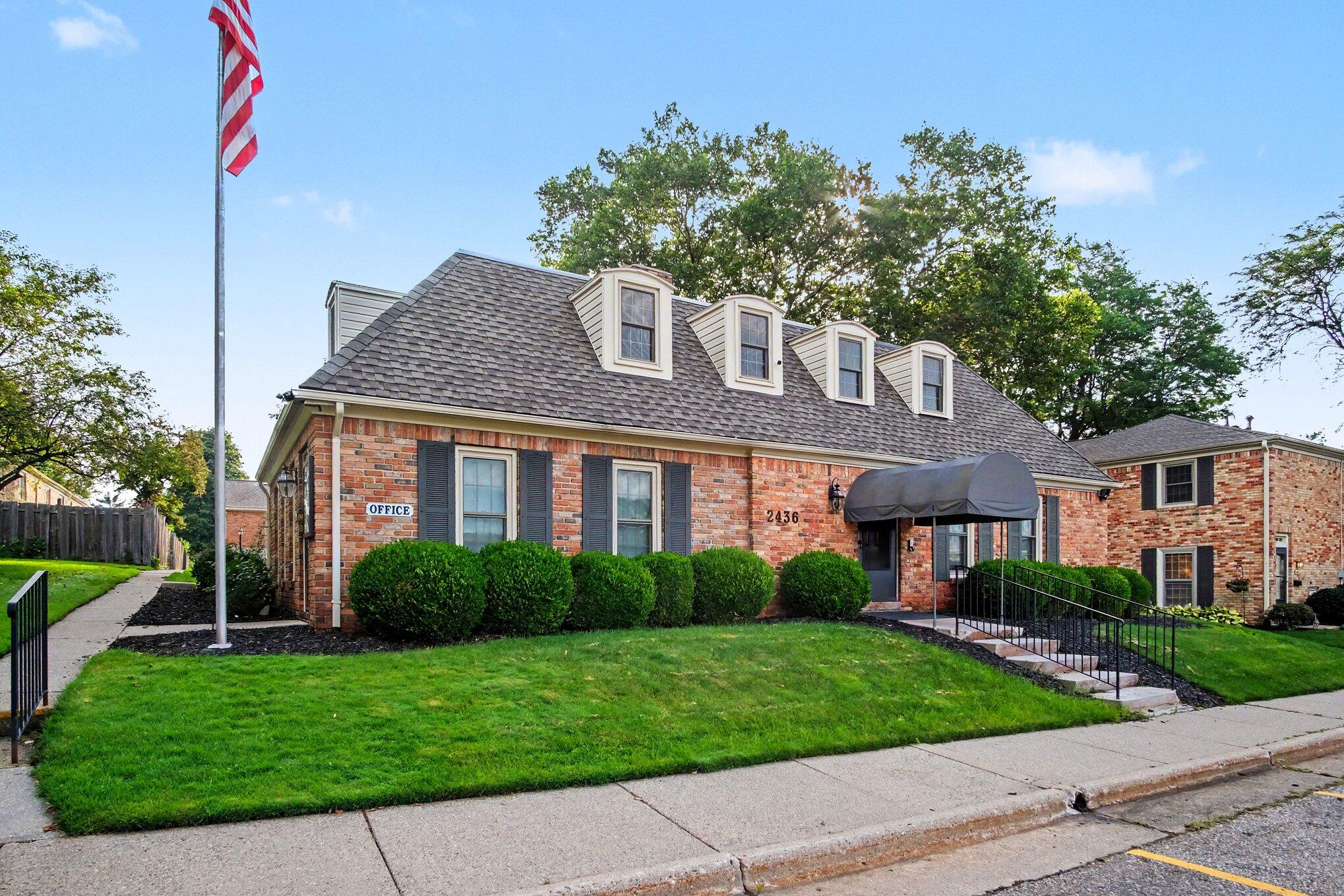 2432 Village Drive SE Grand Rapids MI 49506