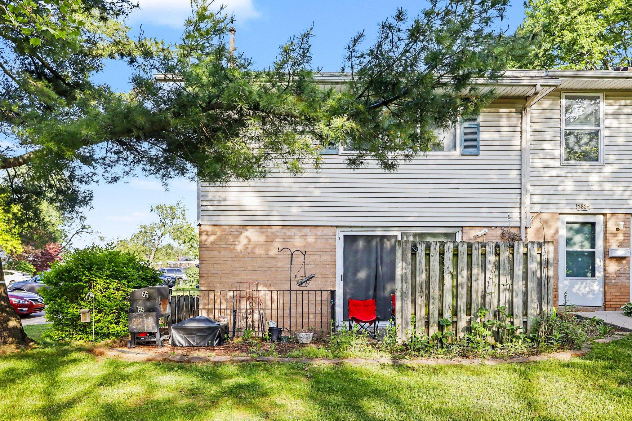 3621 Kenbrooke Court Kalamazoo MI 49006