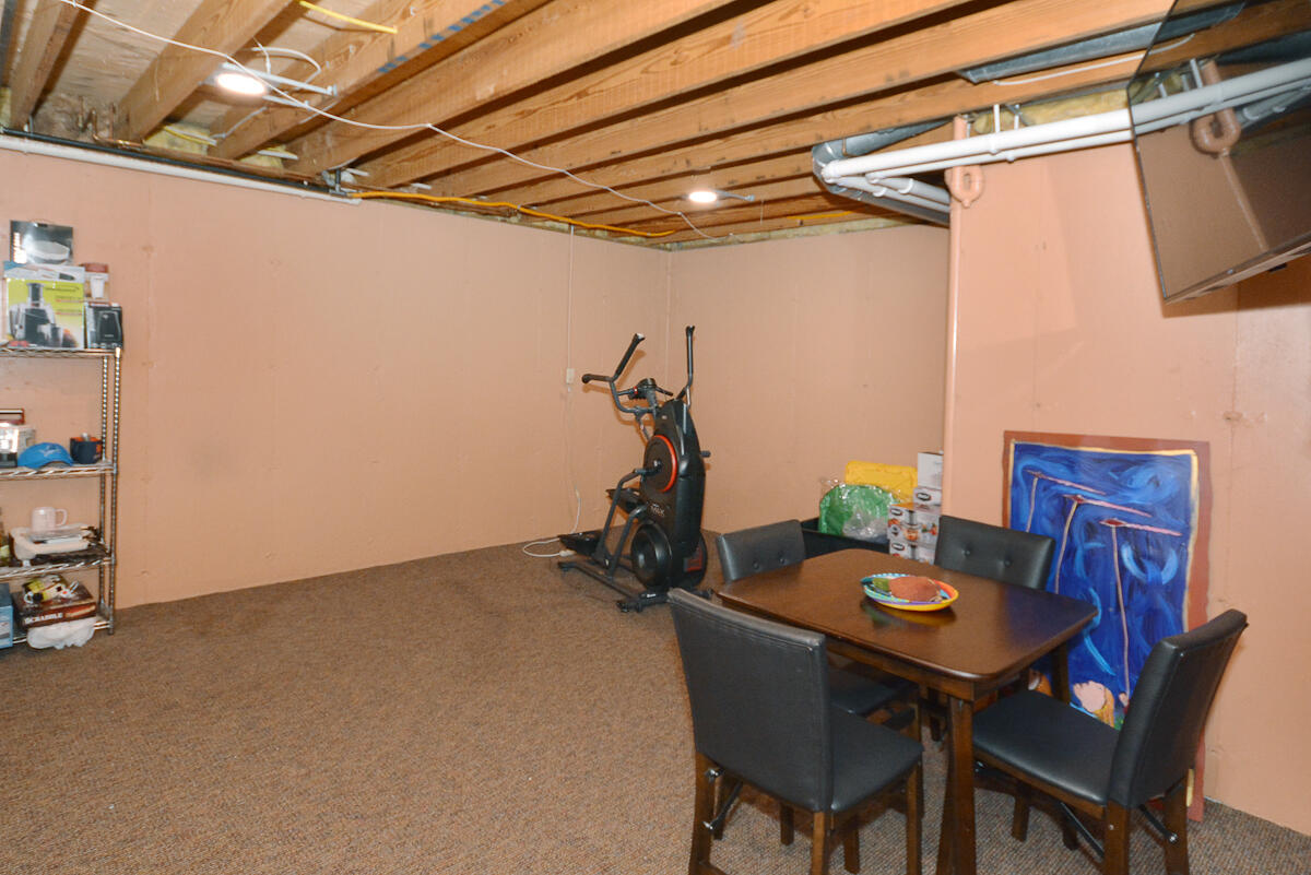 2393 Wildemere Street Kalamazoo MI 49009