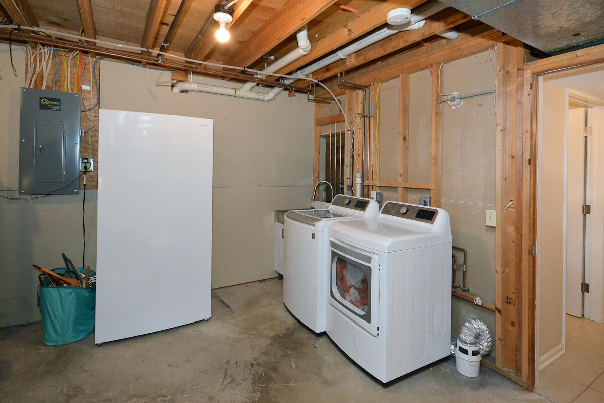 2393 Wildemere Street Kalamazoo MI 49009