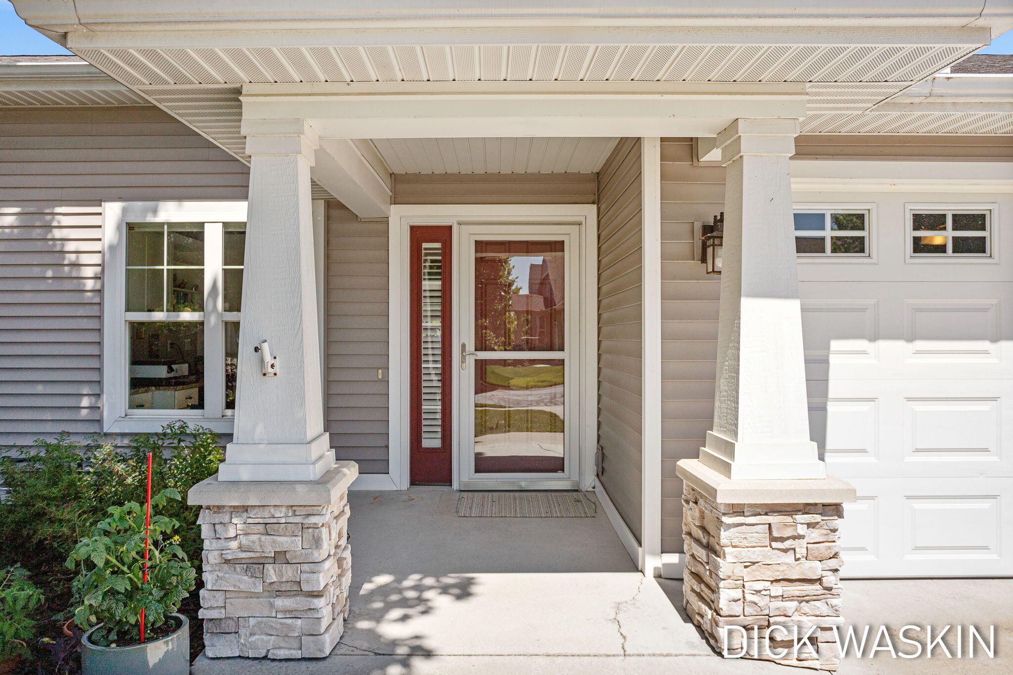 1276 Prestwick Drive Holland MI 49423