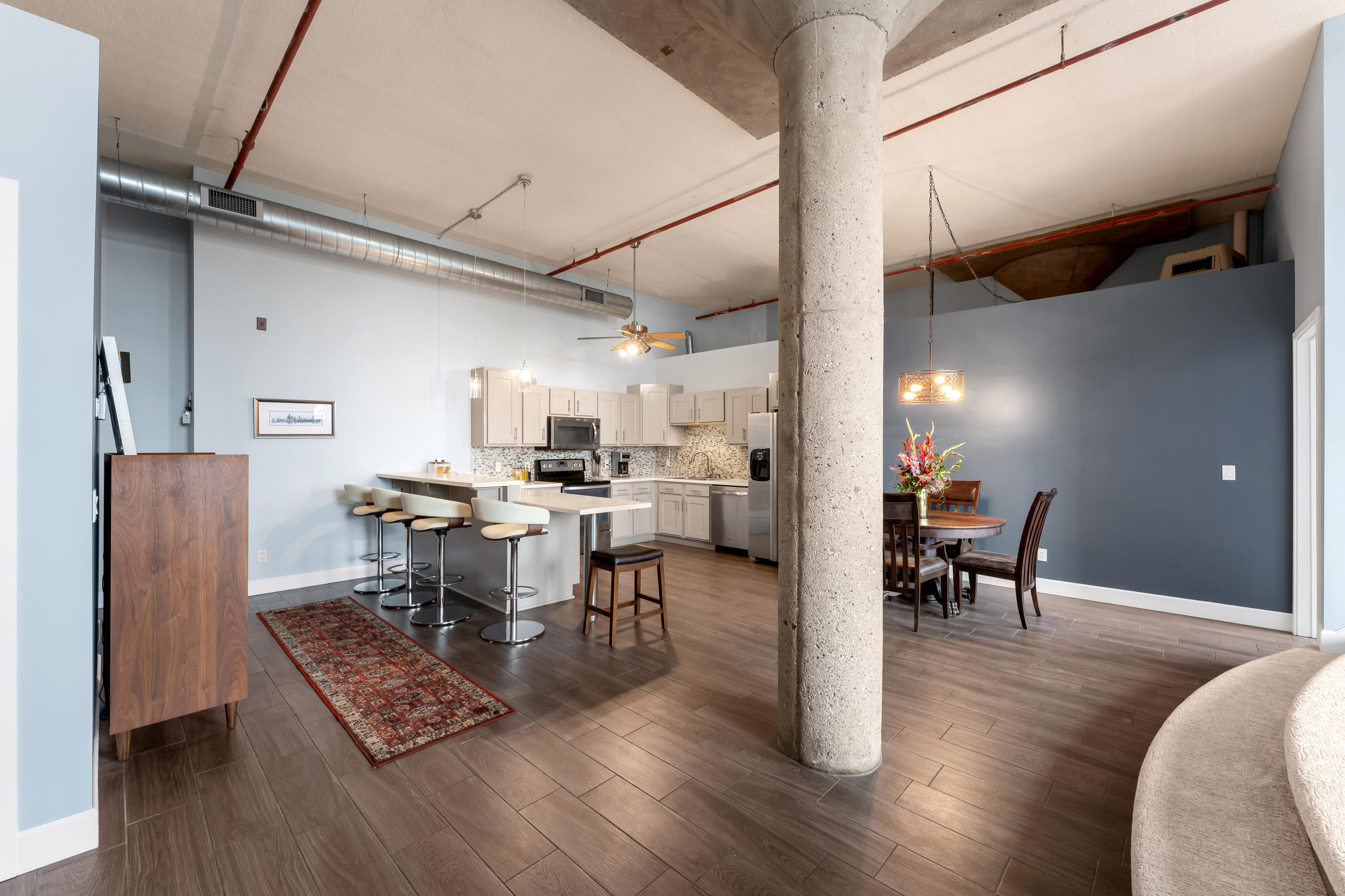 801 Broadway Avenue NW Grand Rapids MI 49504