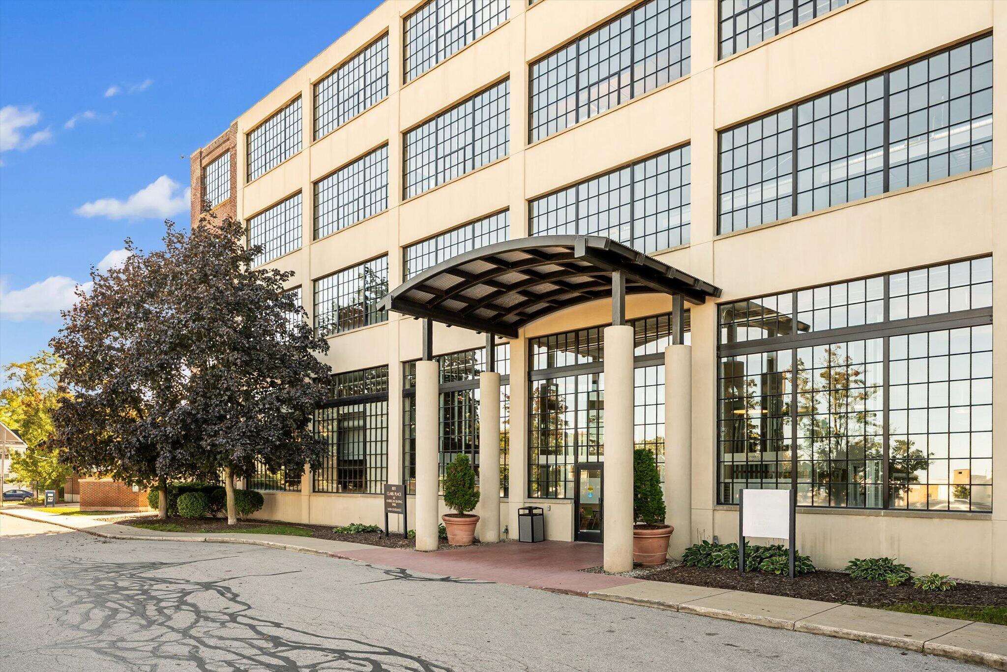 801 Broadway Avenue NW Grand Rapids MI 49504