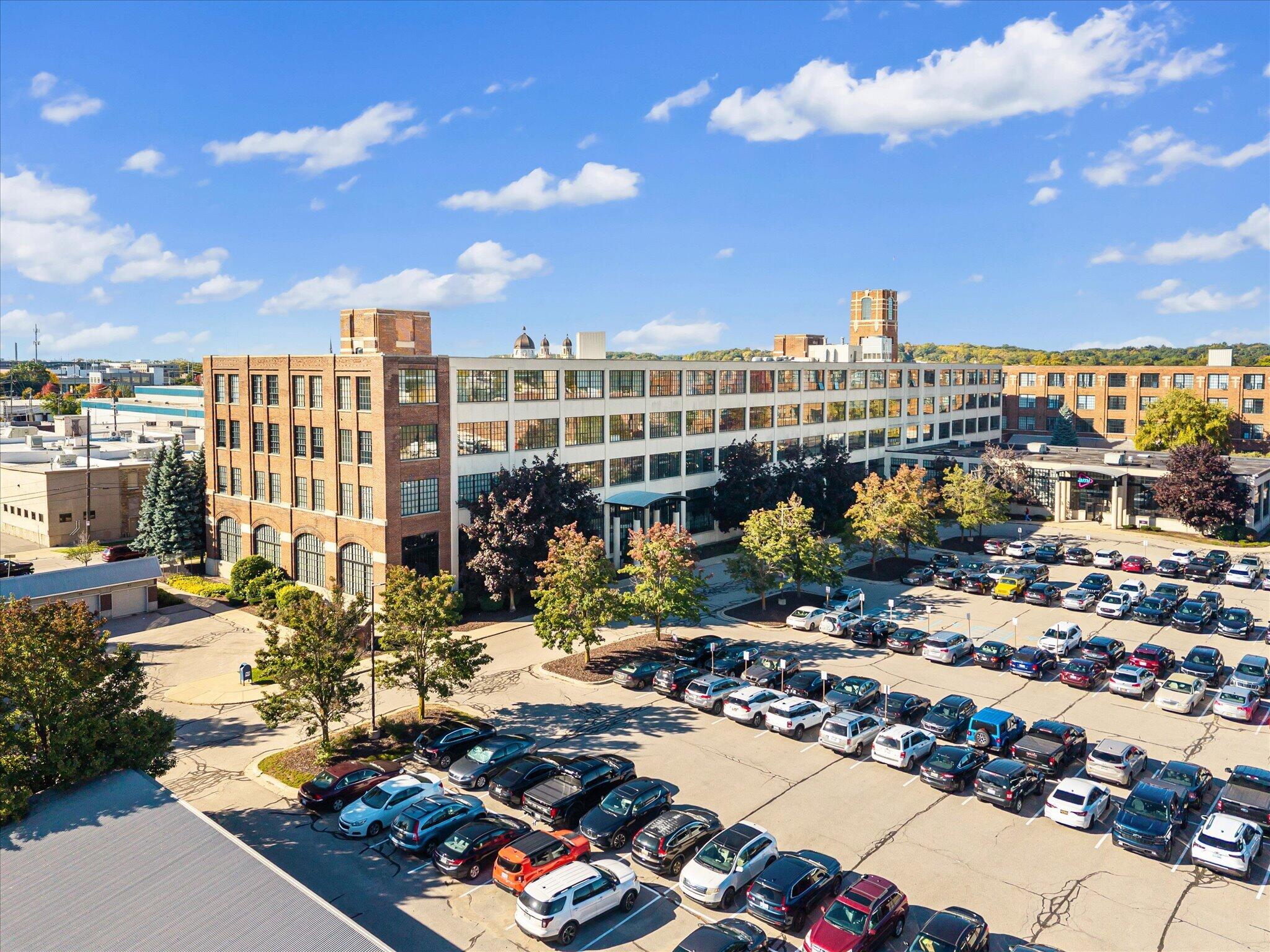 801 Broadway Avenue NW Grand Rapids MI 49504