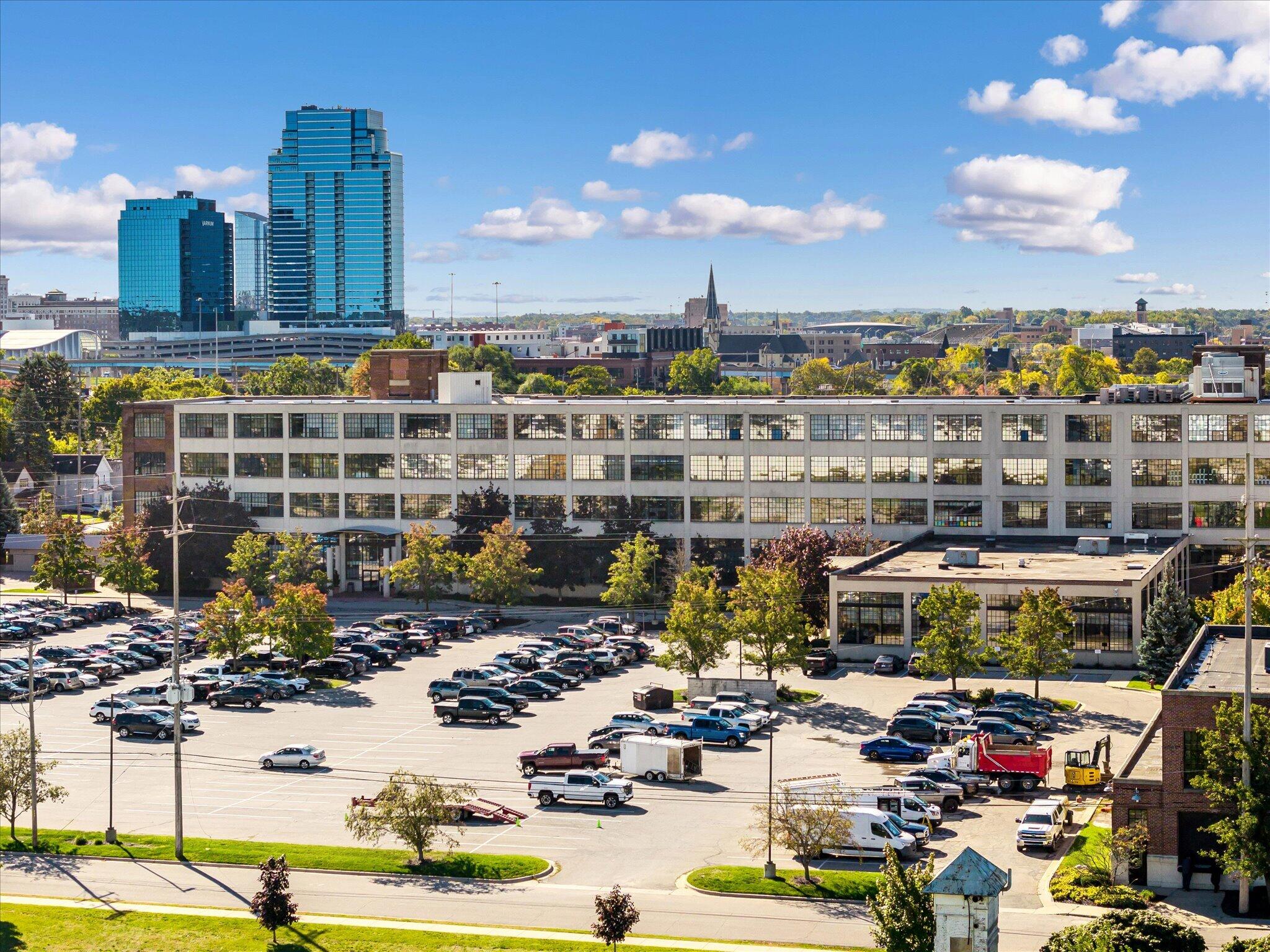 801 Broadway Avenue NW Grand Rapids MI 49504