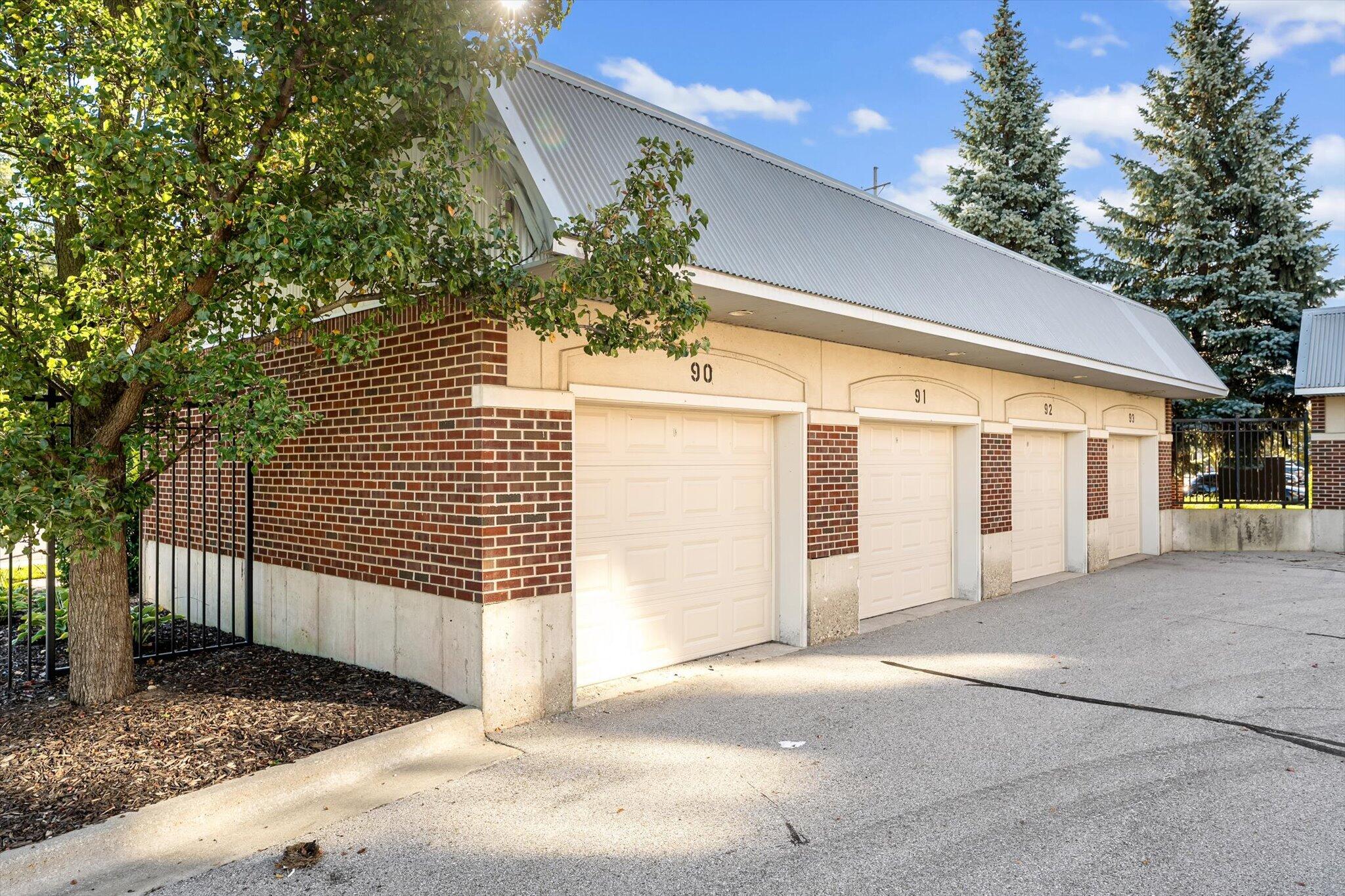 801 Broadway Avenue NW Grand Rapids MI 49504