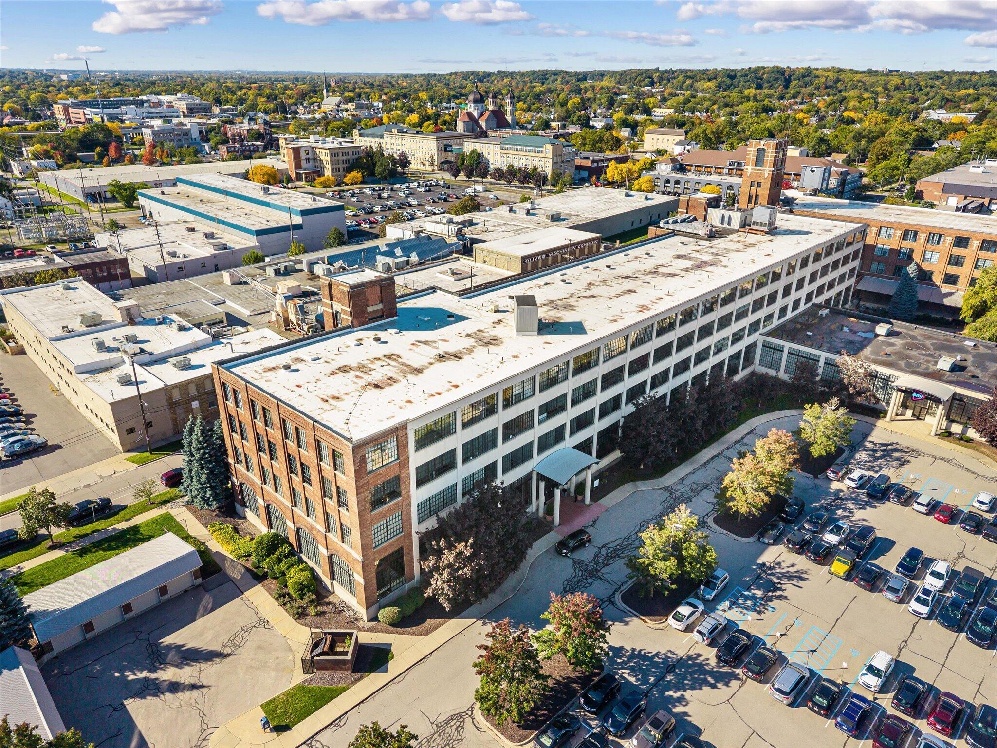 801 Broadway Avenue NW Grand Rapids MI 49504