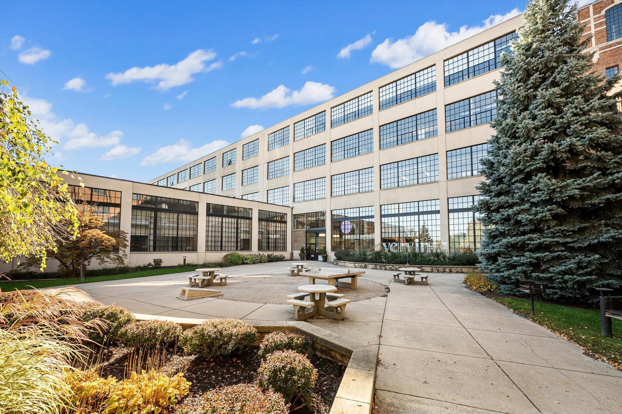 801 Broadway Avenue NW Grand Rapids MI 49504