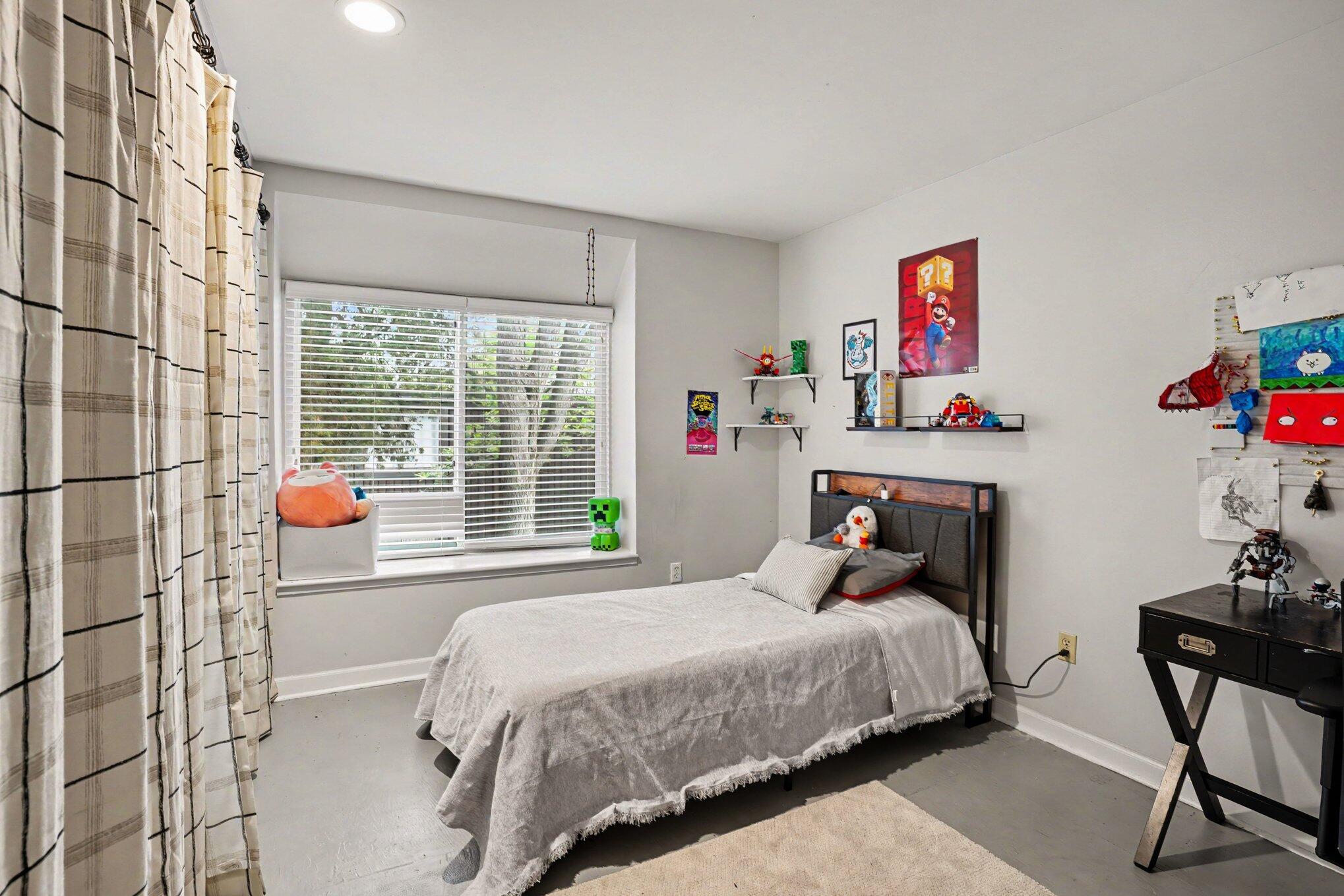 260 Dunbarton Court Kalamazoo MI 49006