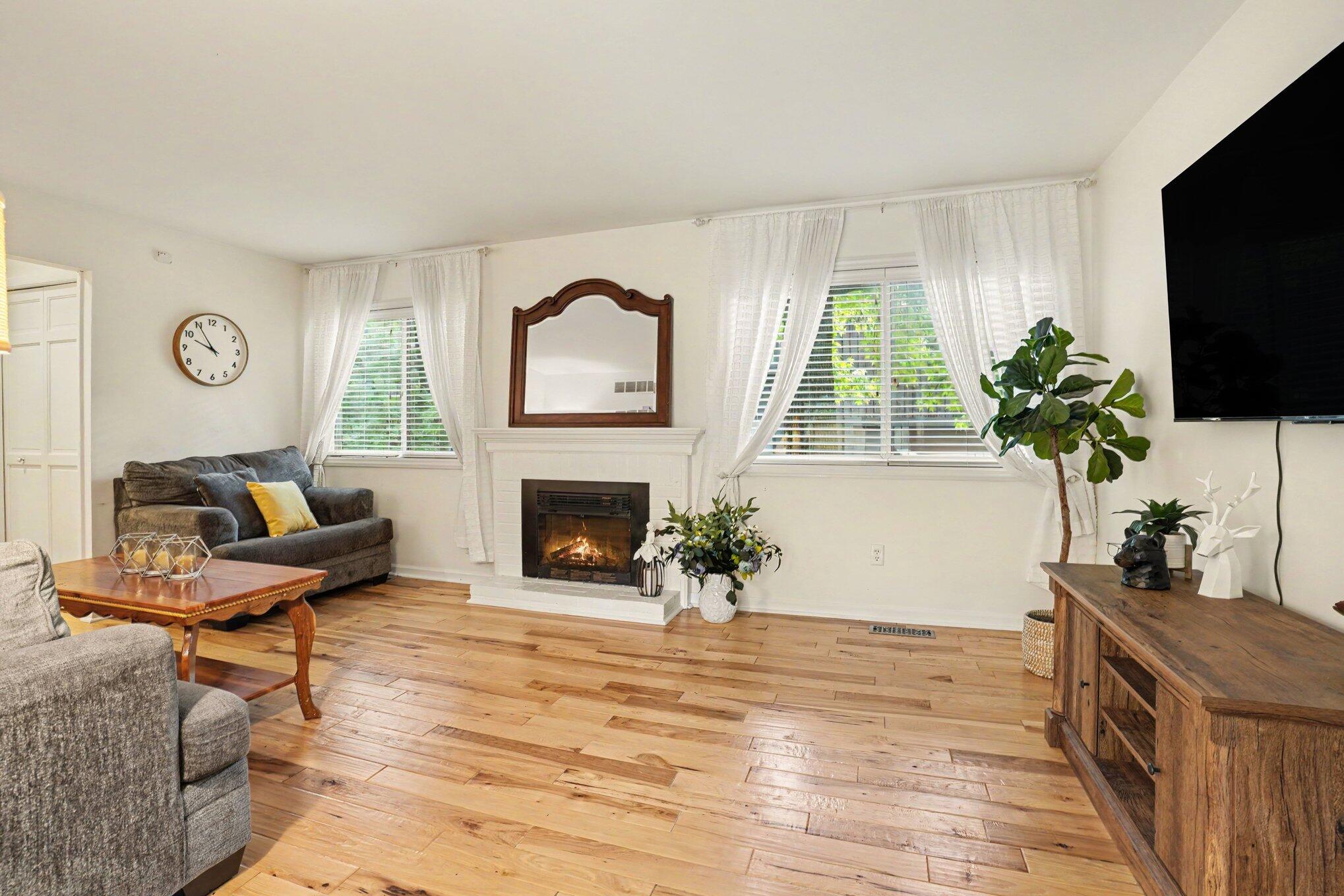 260 Dunbarton Court Kalamazoo MI 49006